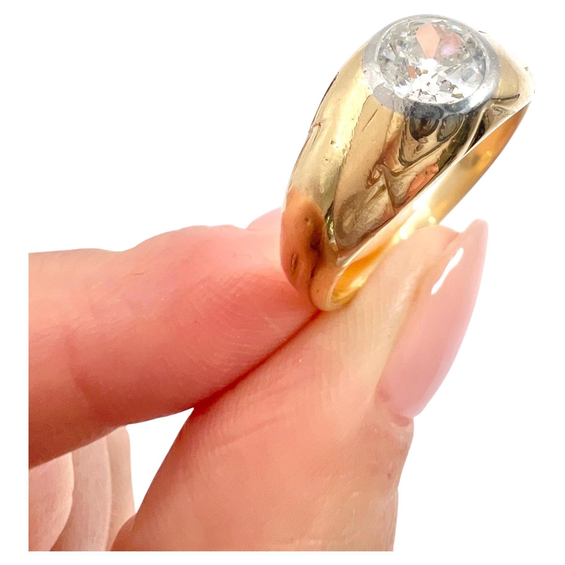 Antiguo anillo de diamantes de 0,85 ct en forma de cúpula de los años 20 en oro amarillo de 18 ct con sello francés