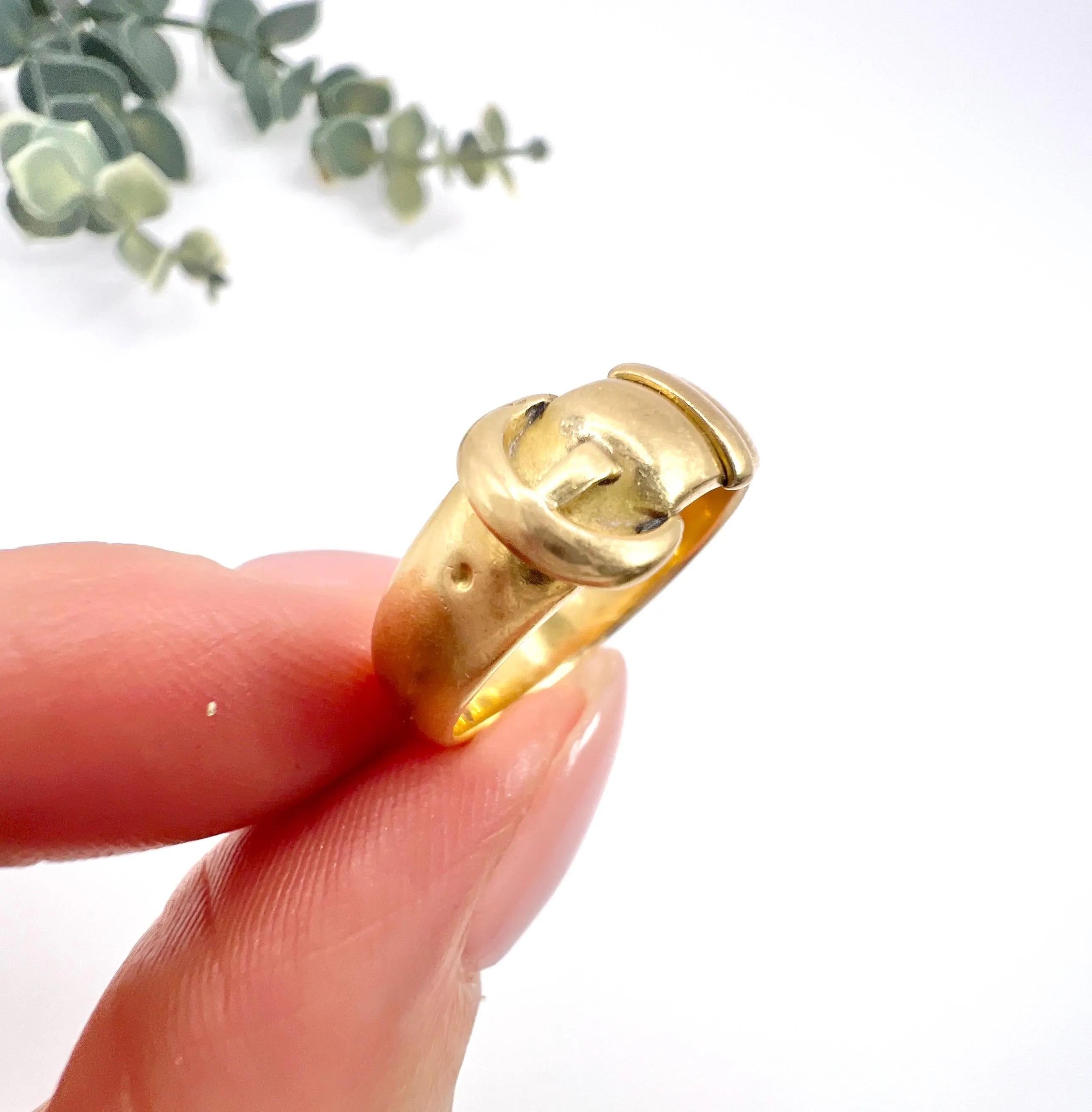 Antique 18ct Yellow Gold, Buckle Ring Hallmarked Chester 1920 For Sale 3