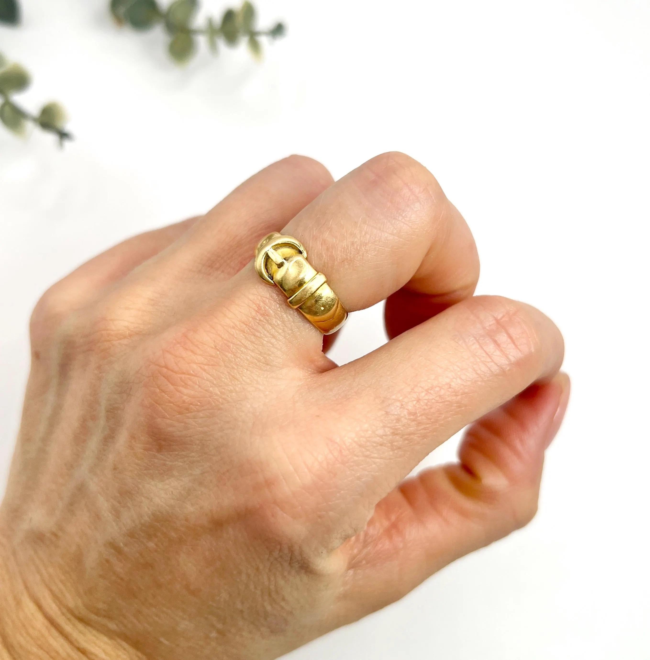Antique 18ct Yellow Gold, Buckle Ring Hallmarked Chester 1920 For Sale 4