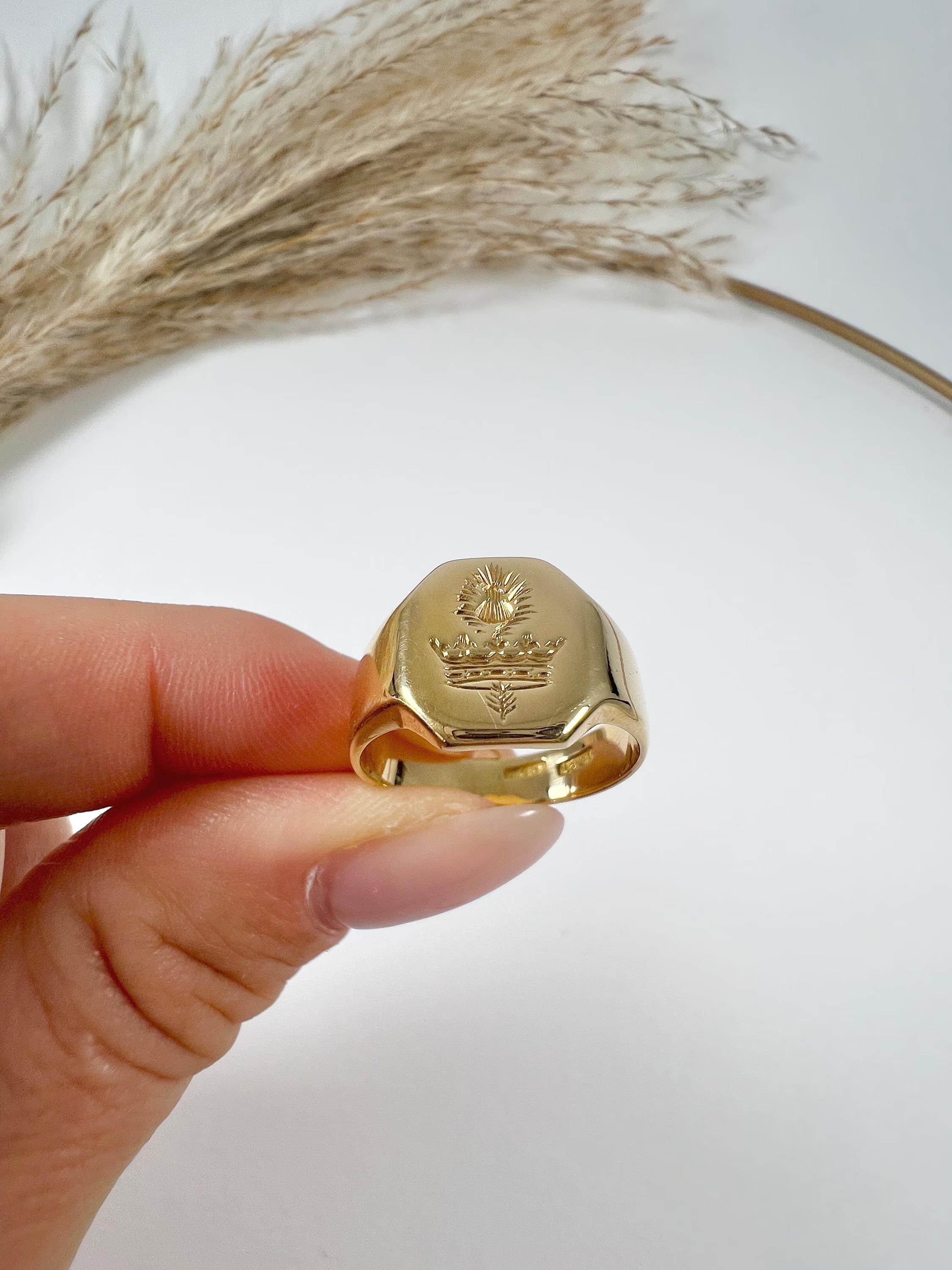 Antiker 18ct Gelbgold, Kronenfeder Familienwappen Intaglio Siegelring 7