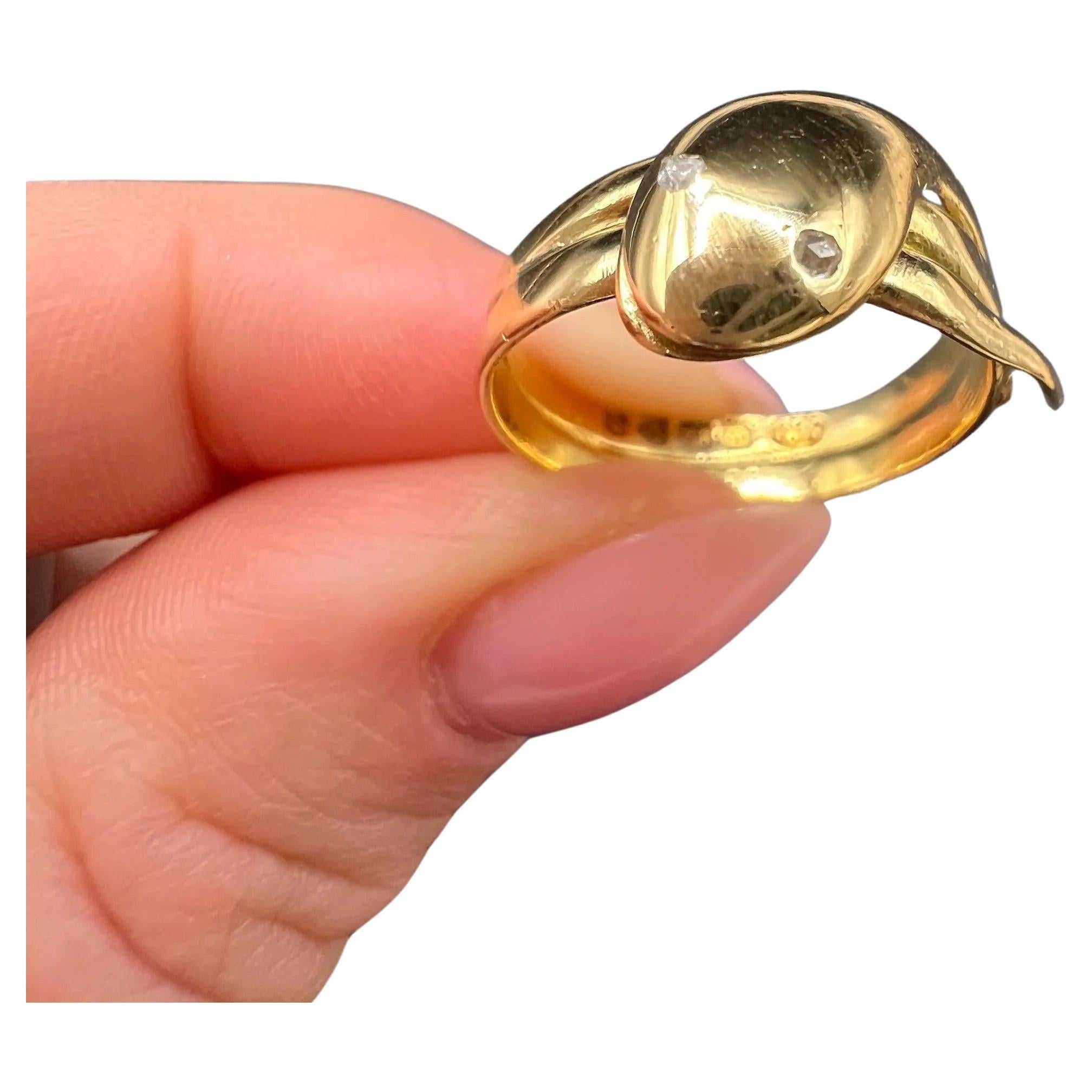Bague ancienne en or jaune 18ct, Edwardian Diamond Snake Ring, poinçonnée Chester 1903 en vente