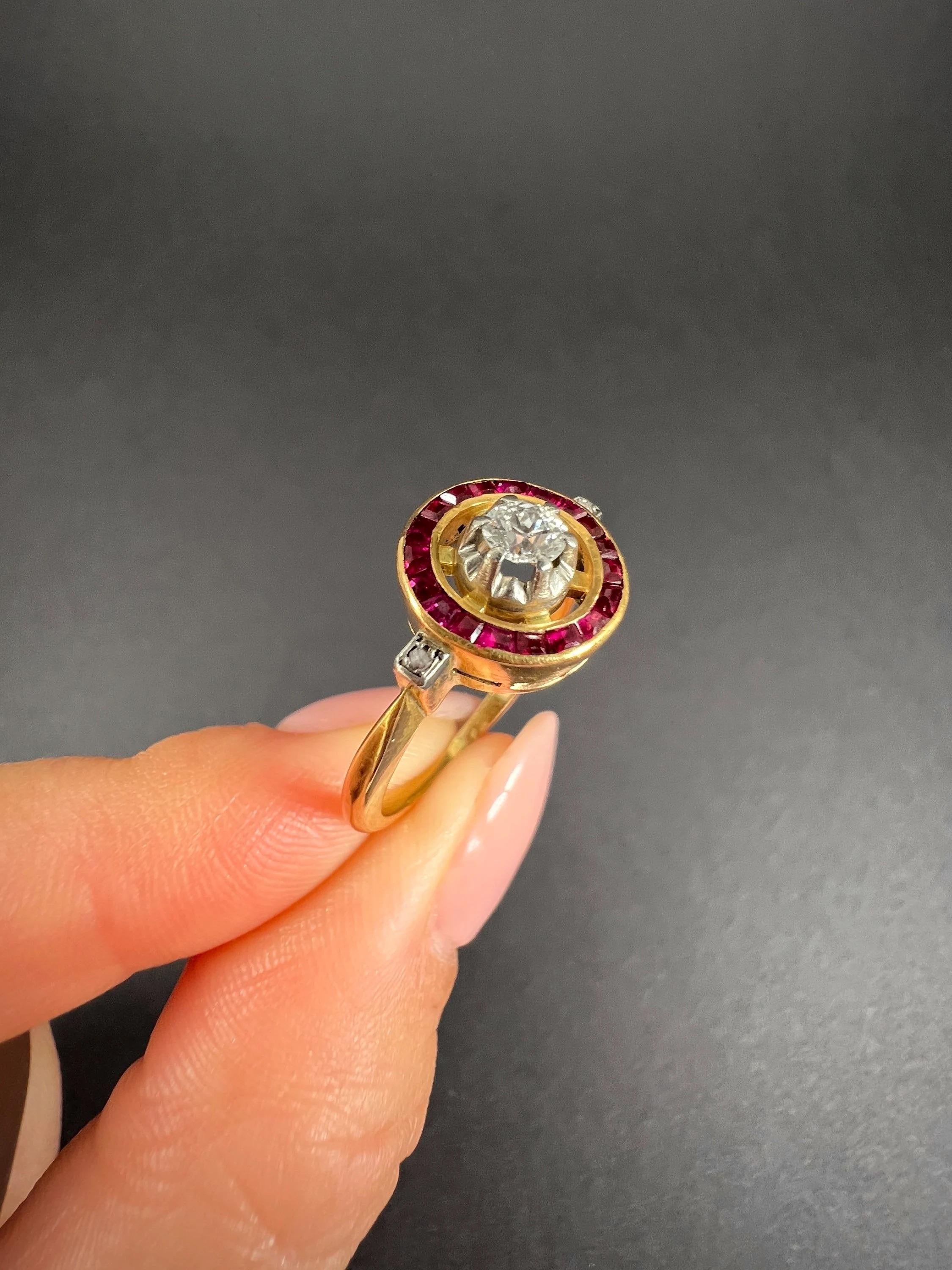 Antique 18ct Yellow Gold, Edwardian era Calibrated Ruby & Diamond Target Ring For Sale 6