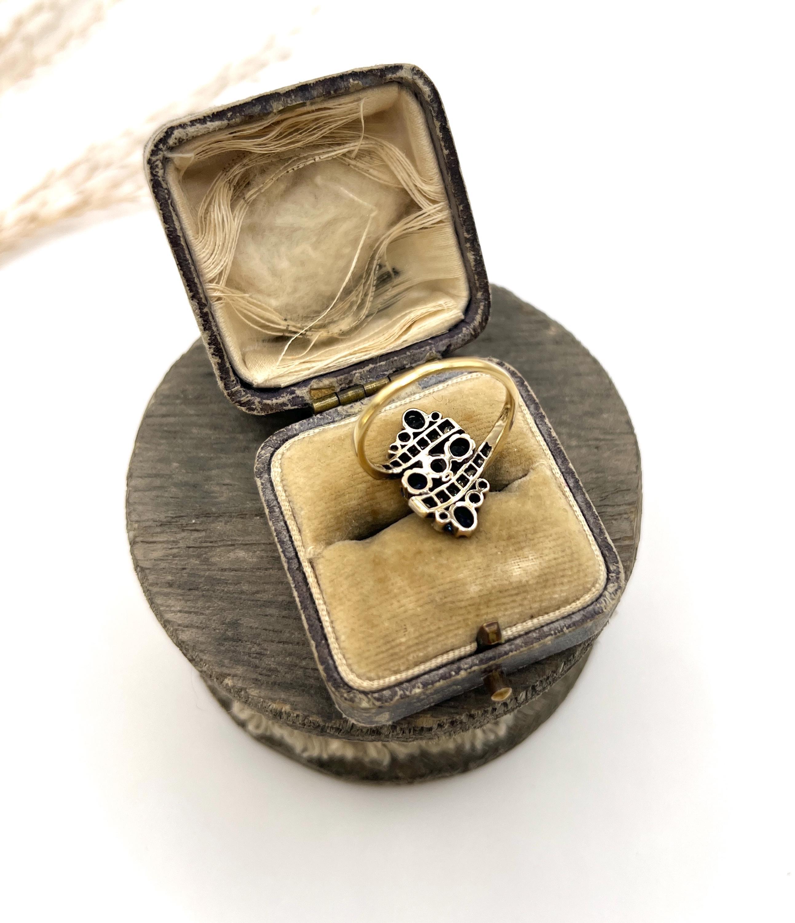 Bague ancienne en or jaune 18ct, Edwardienne, saphir naturel et diamant Marquise Bon état - En vente à Brighton, GB