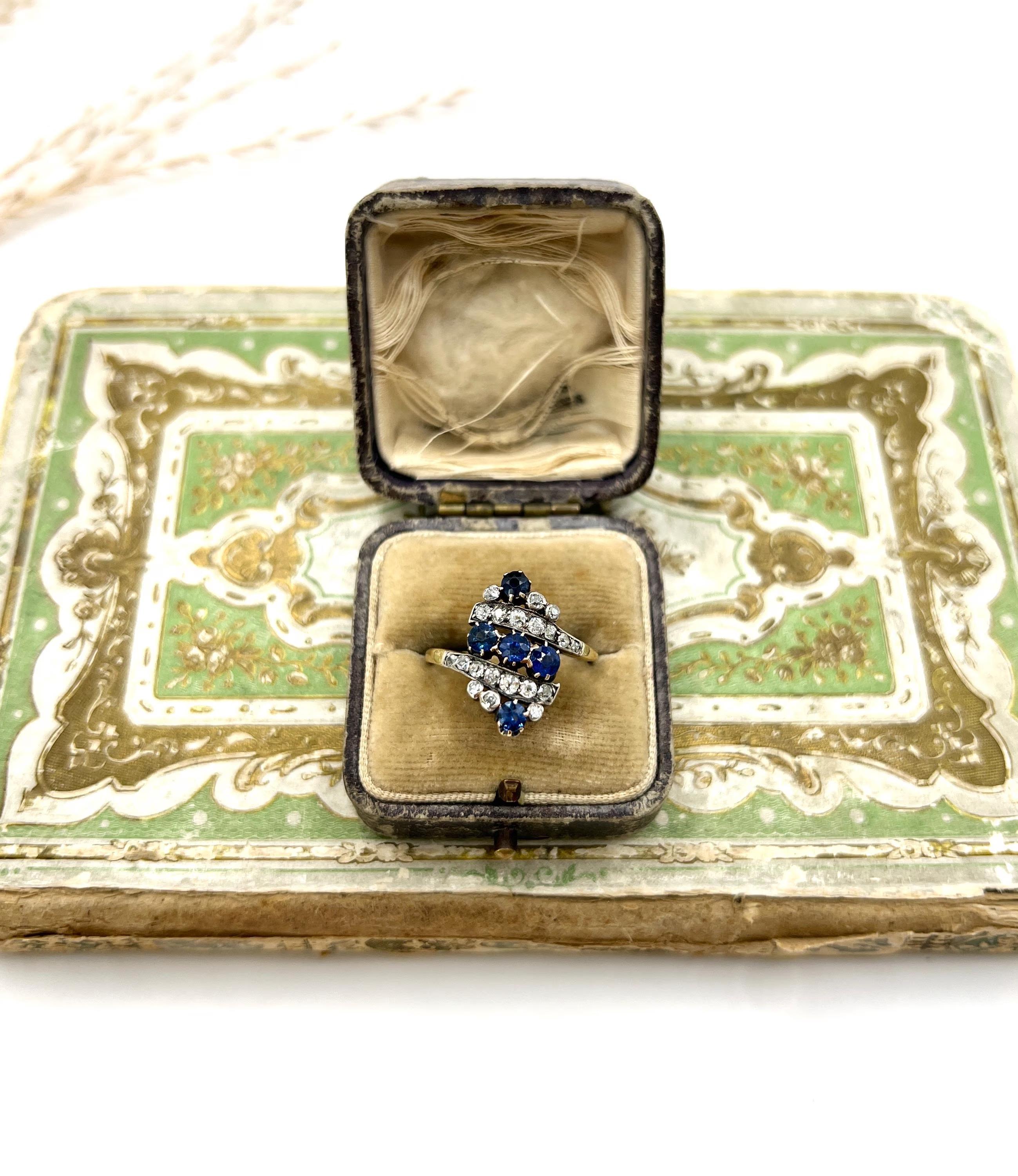 Bague ancienne en or jaune 18ct, Edwardienne, saphir naturel et diamant Marquise en vente 2