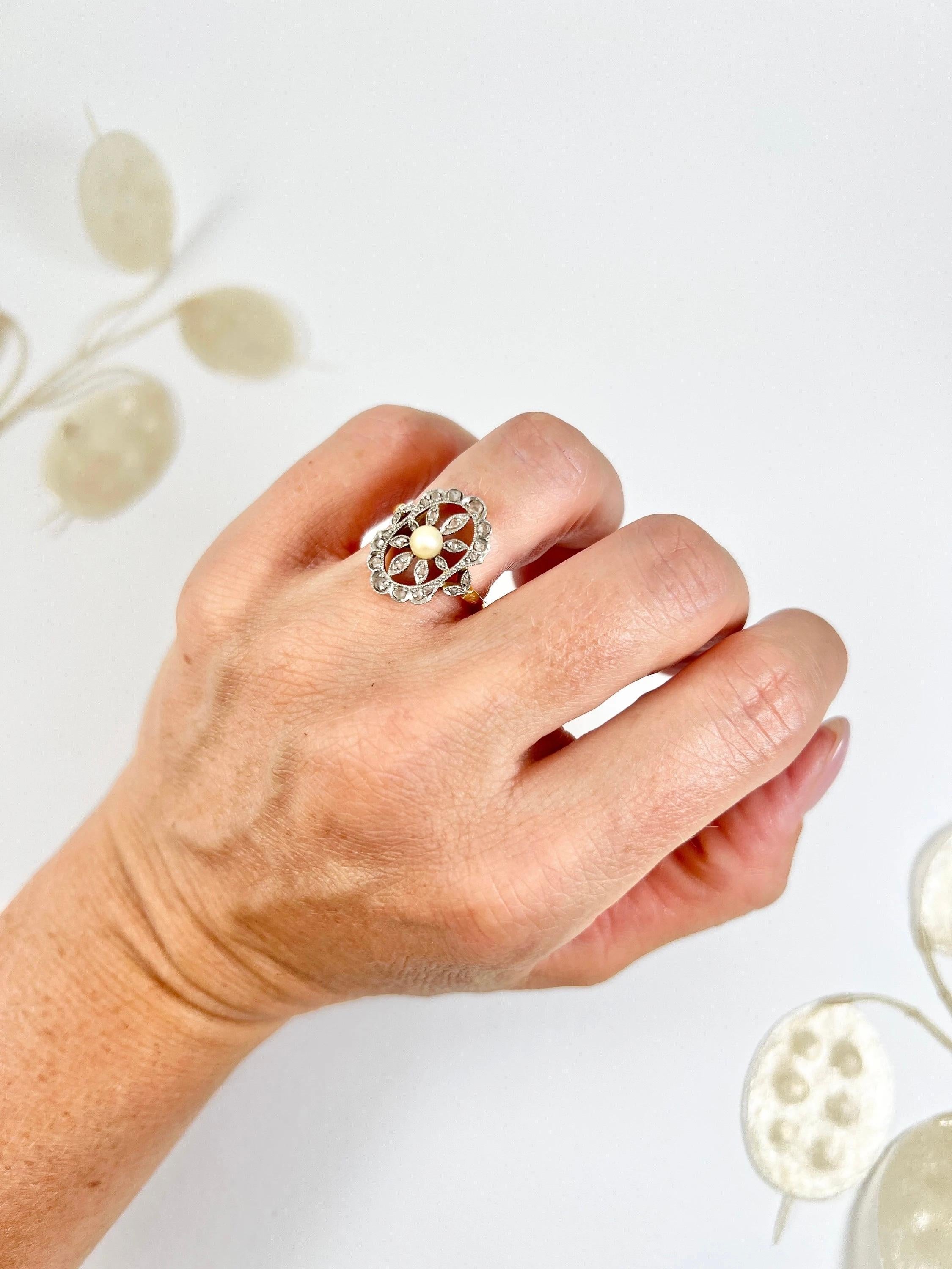 Antique 18ct Yellow Gold Edwardian Pearl & Diamond Flower Ring For Sale 5