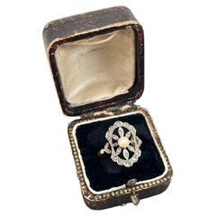 Antiker edwardianischer Blumenring aus 18 Karat Gelbgold mit Perlen und Diamanten