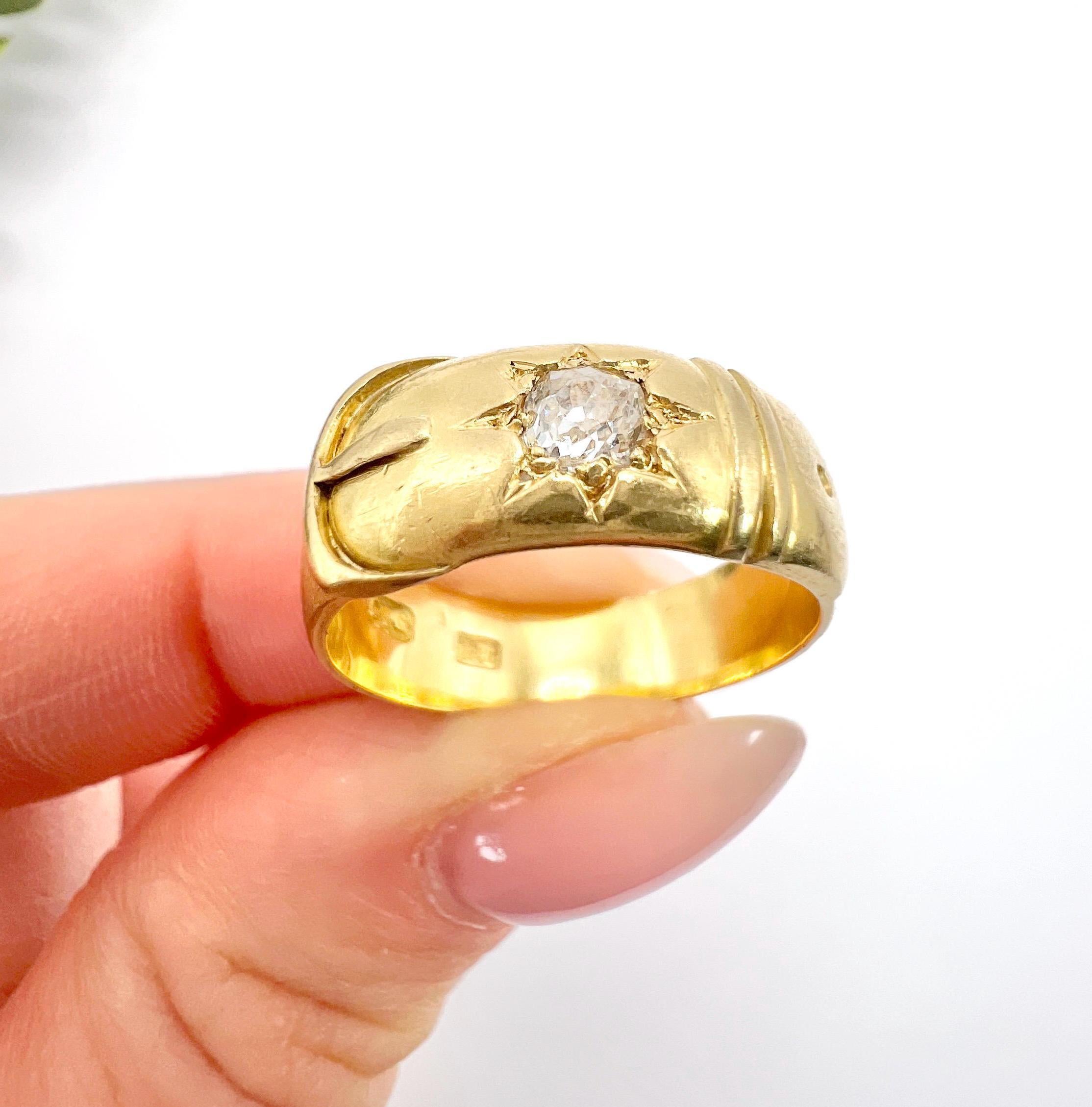 Antique 18ct Yellow Gold, Edwardian Star Set Diamond Buckle/Belt Ring For Sale 6