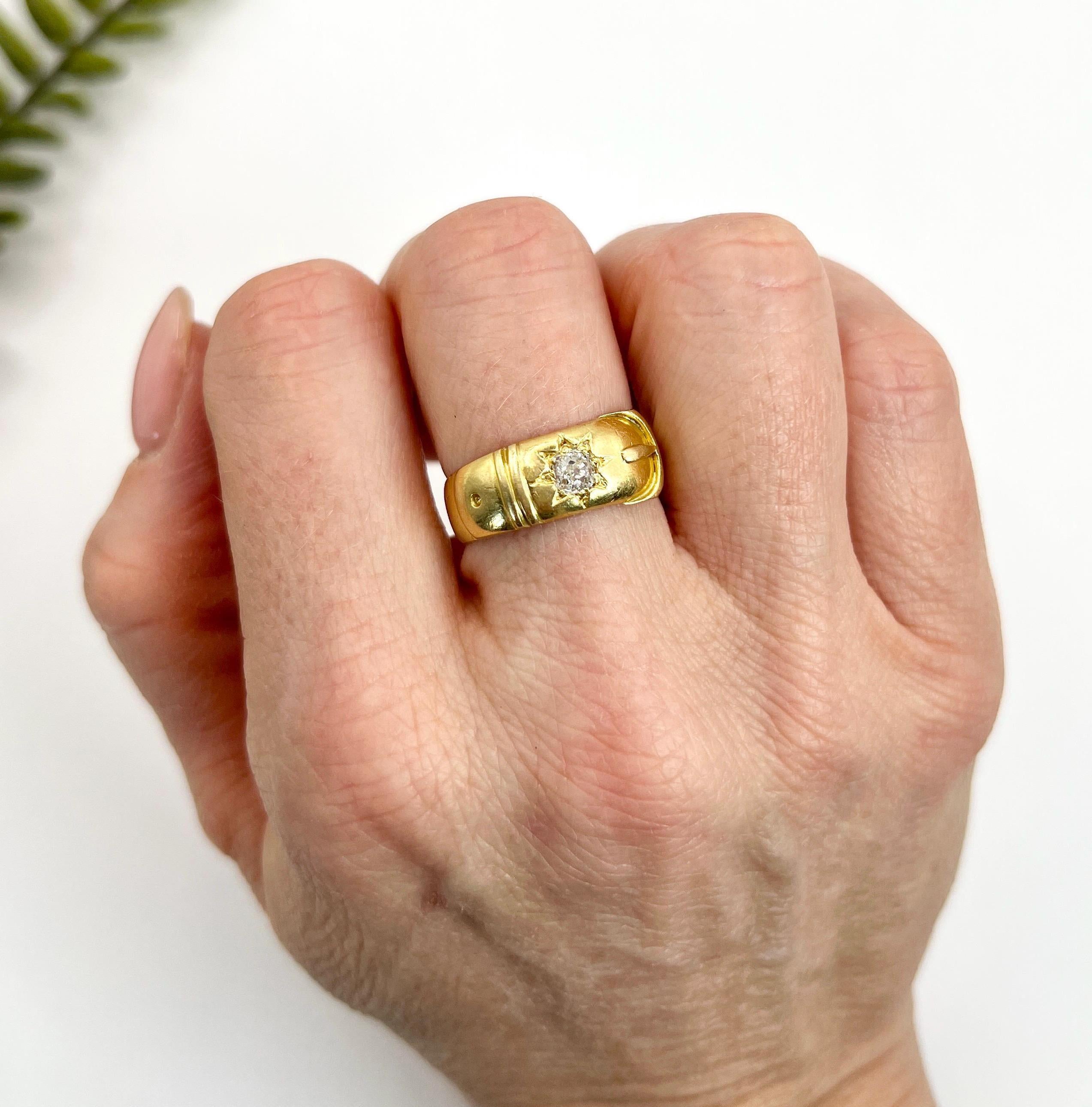 Antique 18ct Yellow Gold, Edwardian Star Set Diamond Buckle/Belt Ring For Sale 1