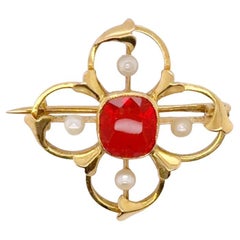 Antike 18ct Gelbgold Feuer Opal & Seed Pearl Brosche