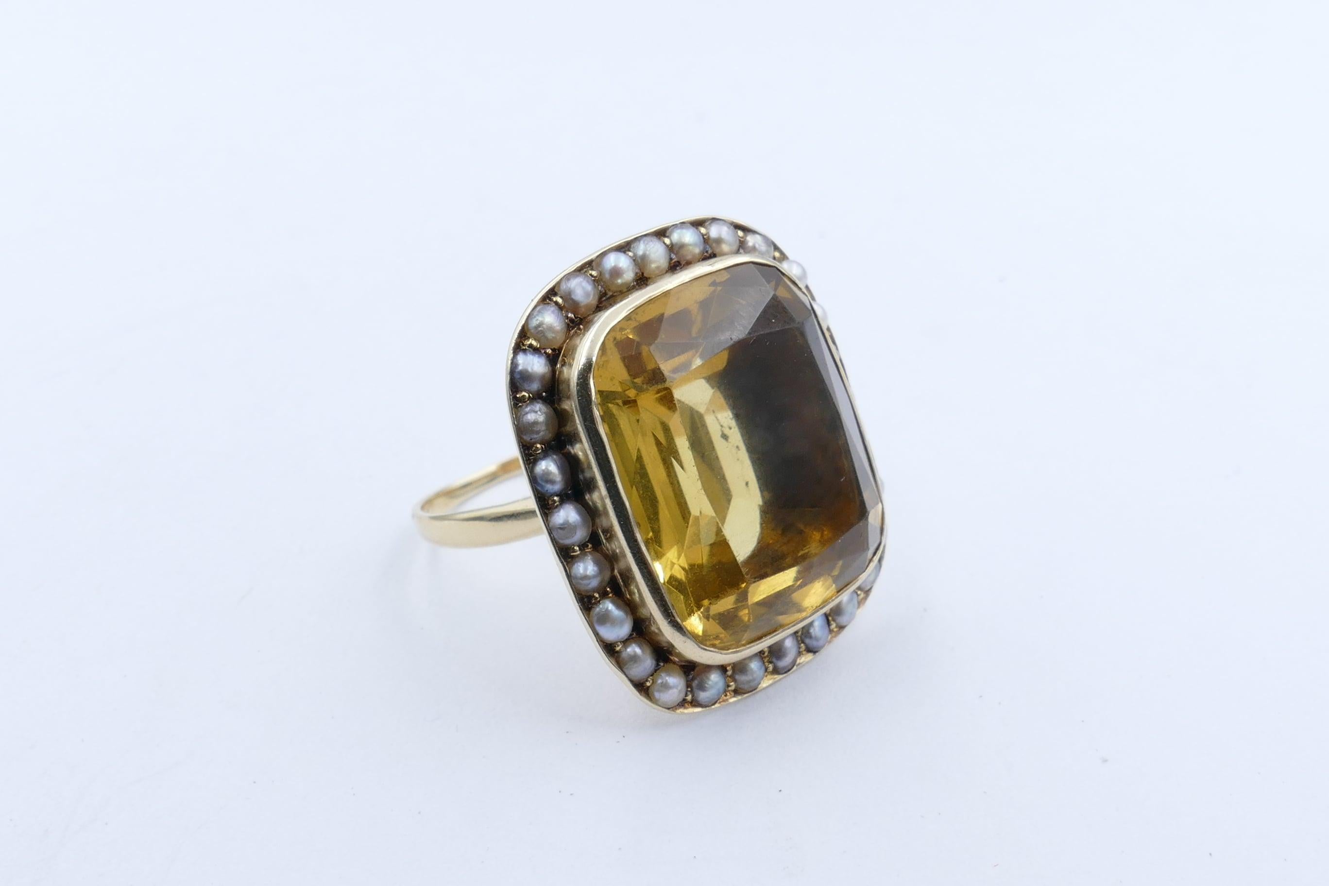 Cushion Cut Antique 18 Carat Yellow Gold Large Citrine and Pearl Cocktail Ring For Sale