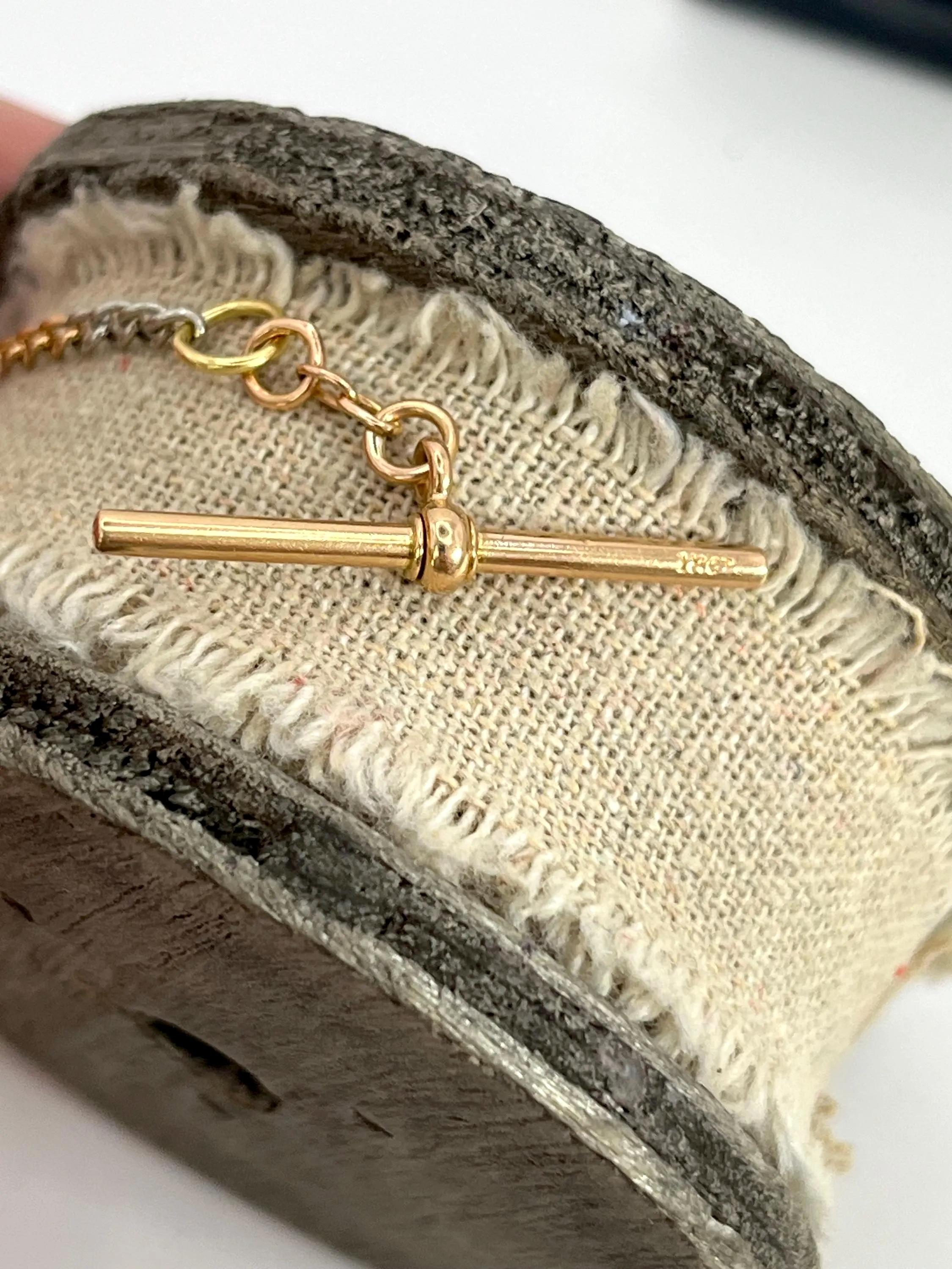 Antiguo brazalete de eslabones con barra en T, de oro amarillo de 18 ct y platino, circa 1910 Eduardiano en venta