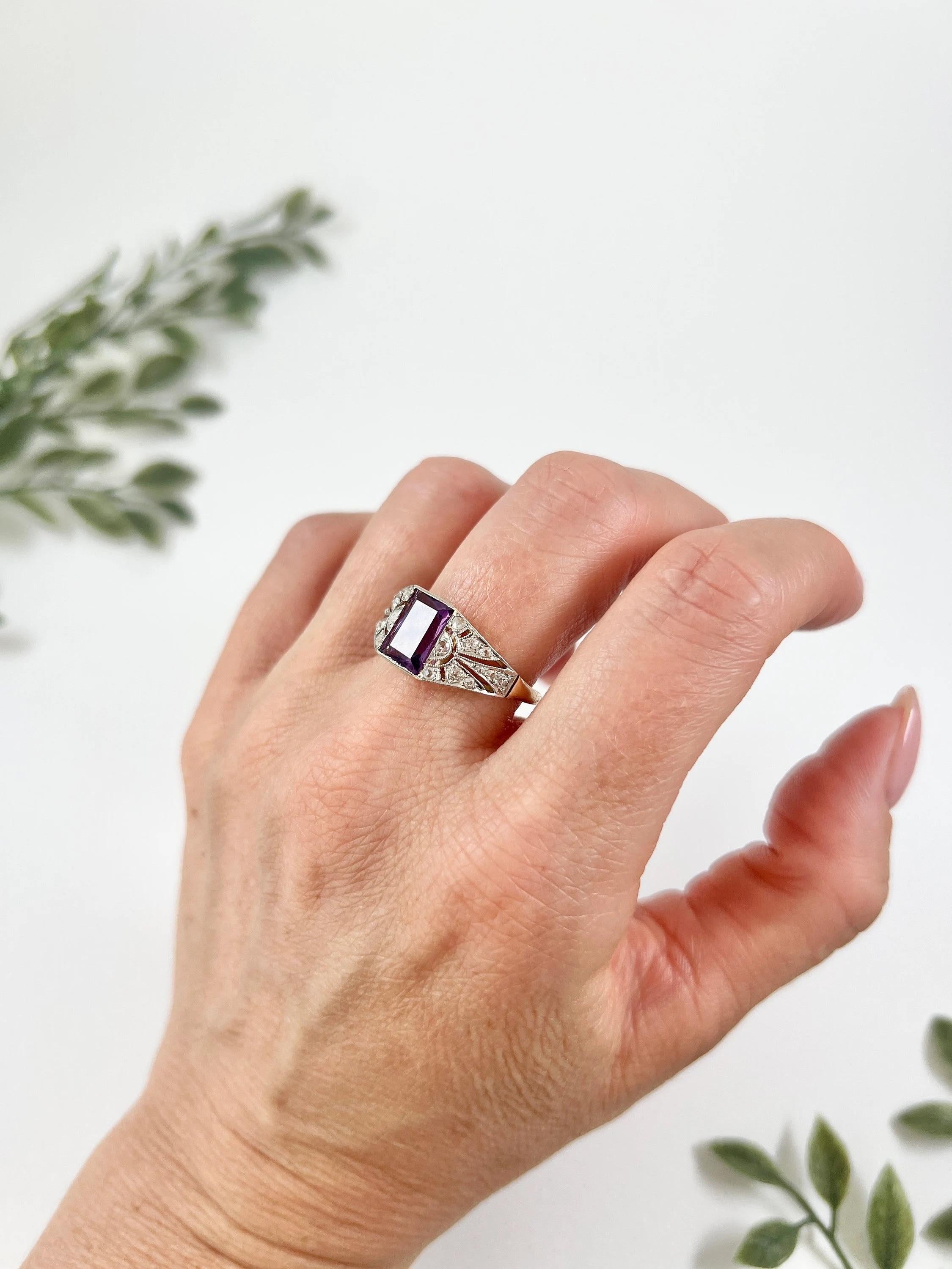 Antique 18ct Yellow Gold & Platinum, Edwardian Amethyst and Diamond Ring For Sale 5