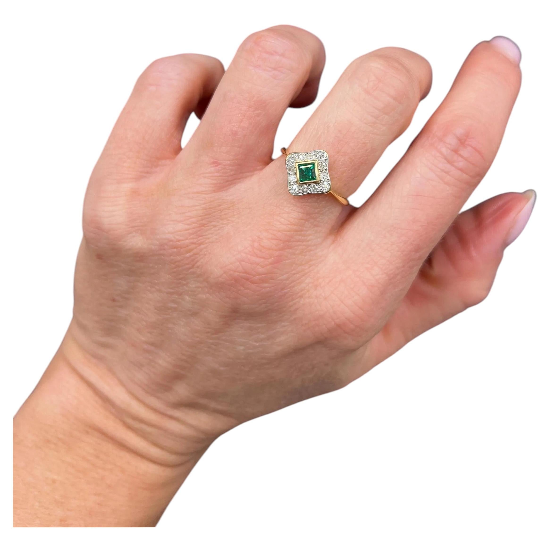 Antique 18ct Yellow Gold & Platinum, Edwardian era Emerald and Diamond Ring