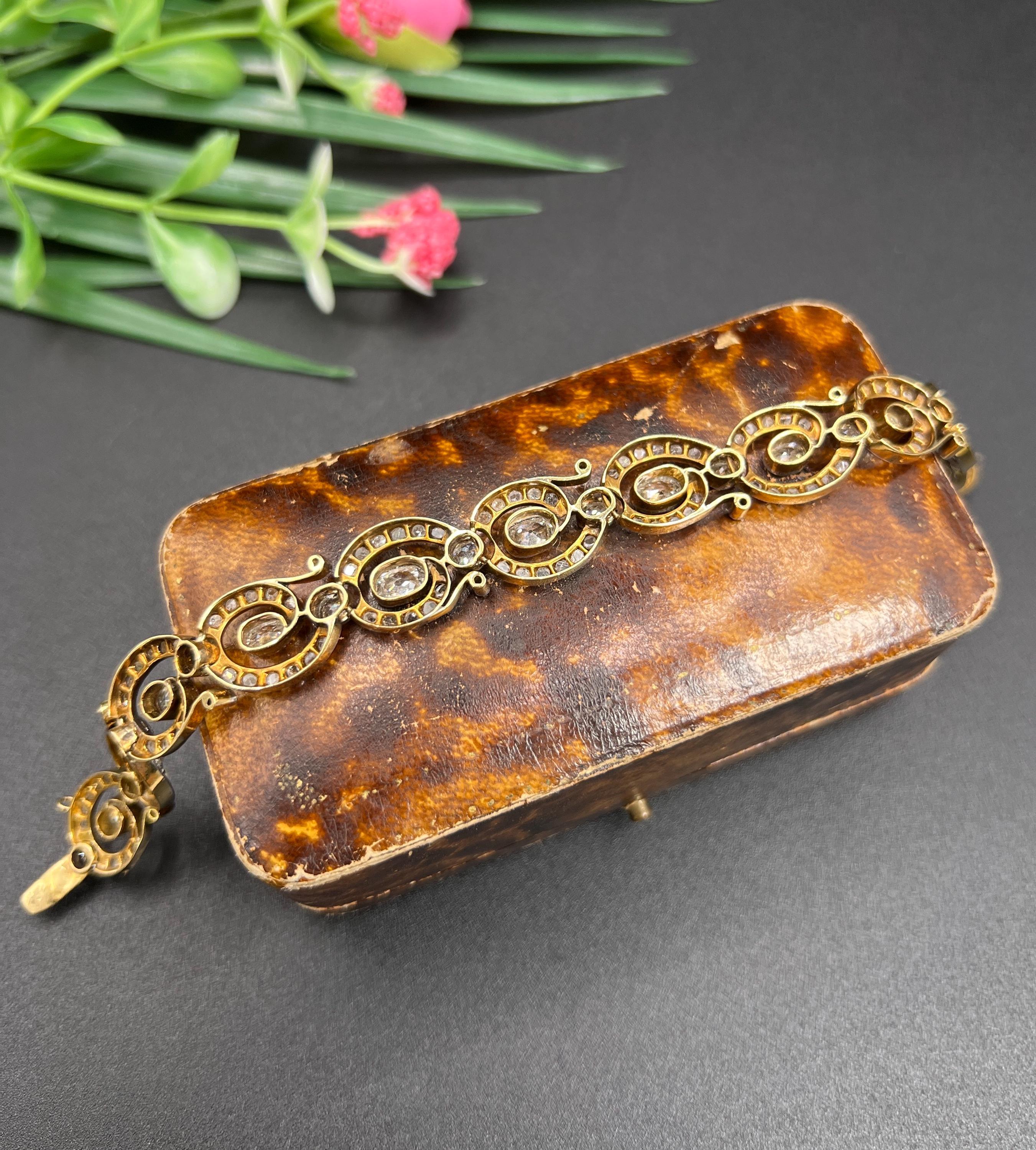 Antique 18ct Yellow Gold & Silver French, Victorian era 7 Carat Diamond Bracelet For Sale 2