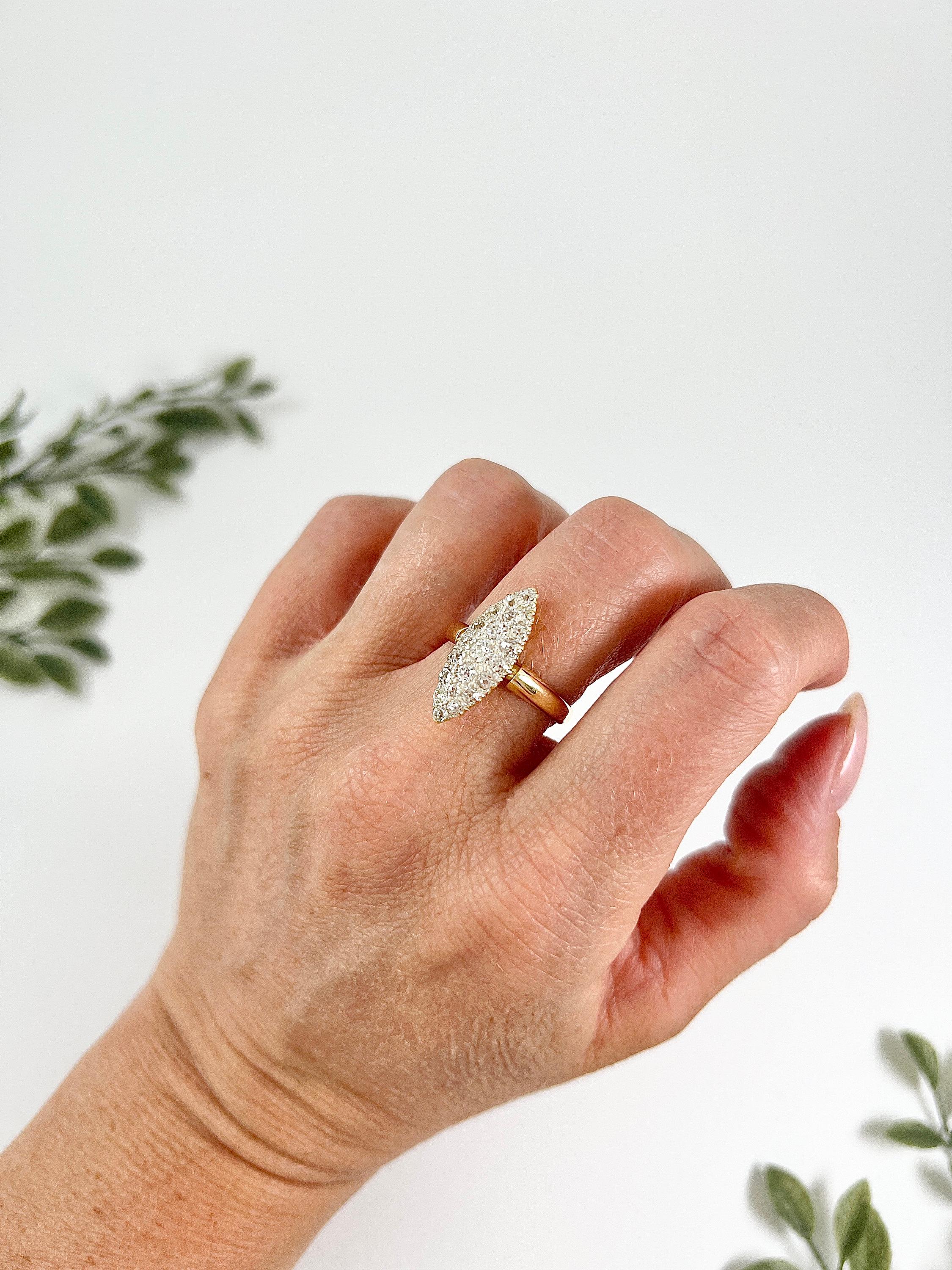 Antique 18ct Yellow Gold Stamped, Victorian Diamond Marquise/Navette Ring For Sale 3