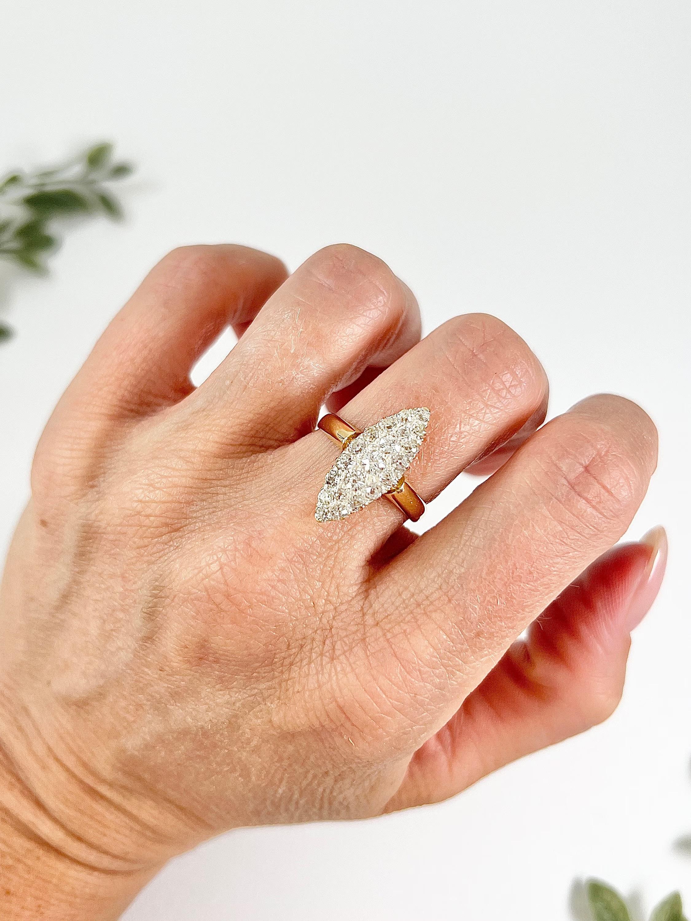 Antique 18ct Yellow Gold Stamped, Victorian Diamond Marquise/Navette Ring For Sale 4