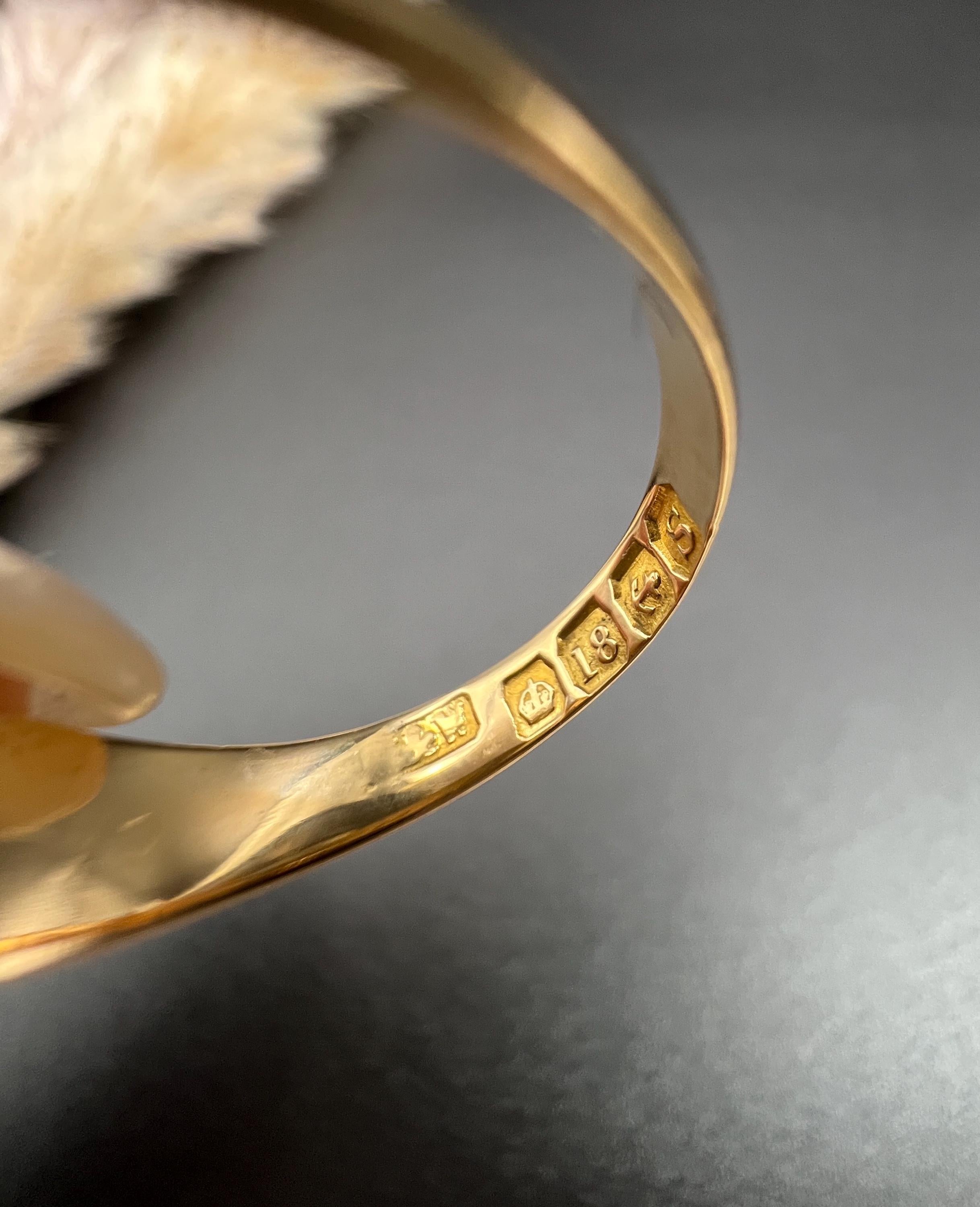 Women's or Men's Antique 18ct Yellow Gold, Star Set Diamond Band Ring, Hallmarked Birmingham 1917 For Sale