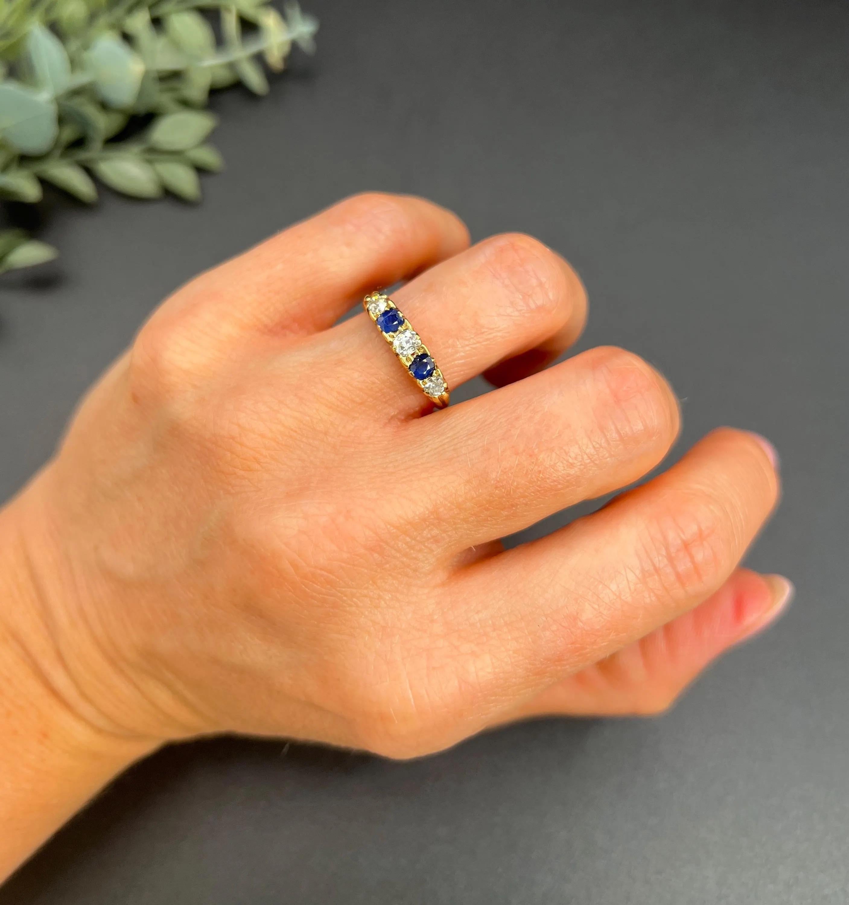Women's or Men's Antique 18ct Yellow Gold Victorian era Sapphire & Diamond Carved Five Stone Ring For Sale