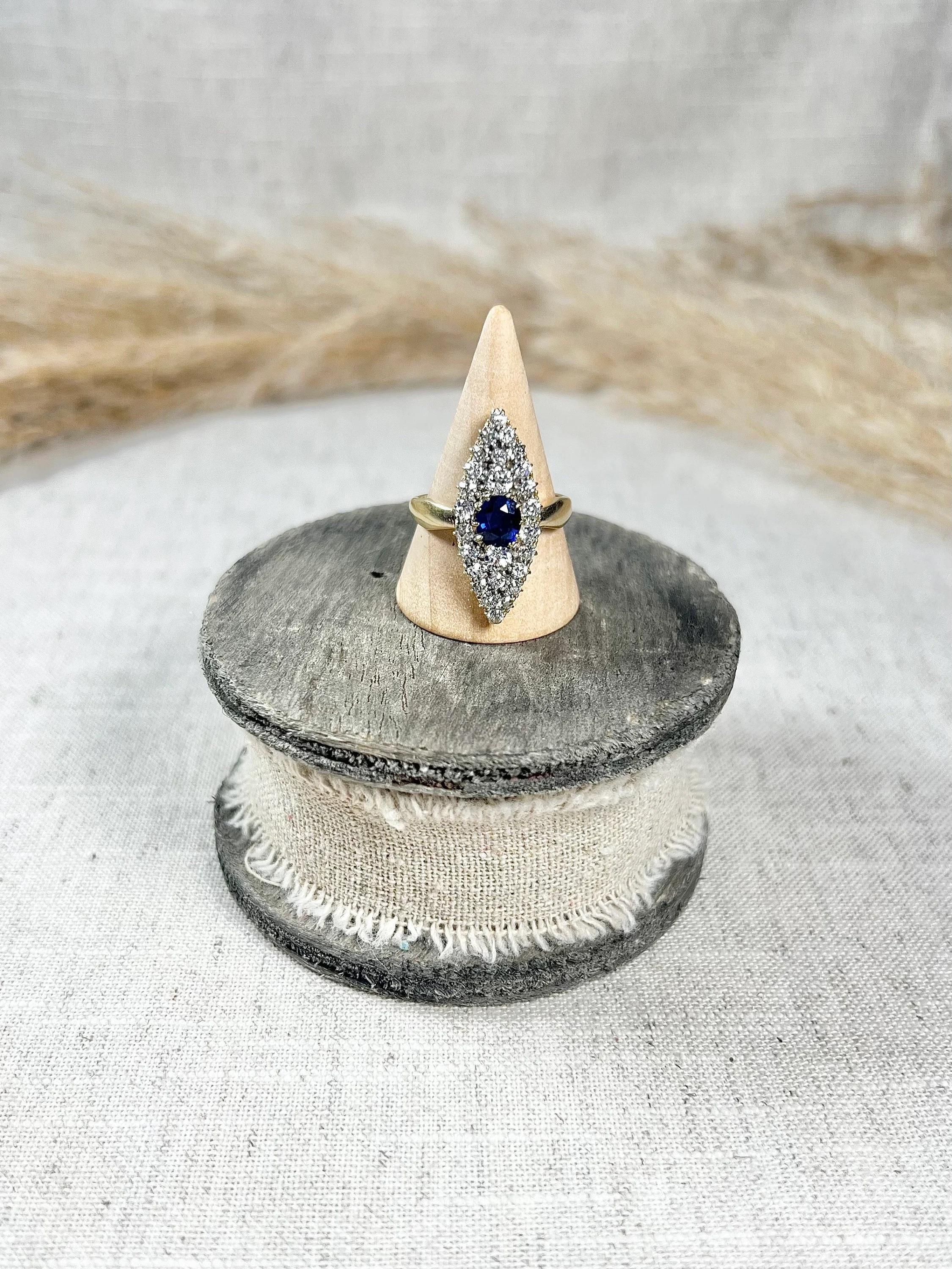 Antique 18ct Yellow Gold Victorian Natural Sapphire & Diamond Marquise Ring For Sale 6