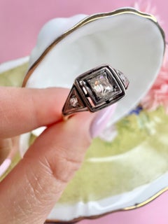 Antique 18ct Yellow & White Gold Deco Diamond Engagement Ring