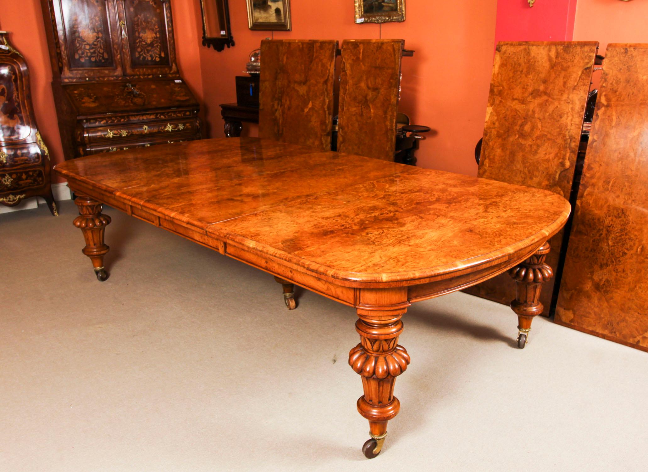 Antique 18ft Pollard Oak Extending Dining Table & 14 Oak Armchairs 19th Century 4