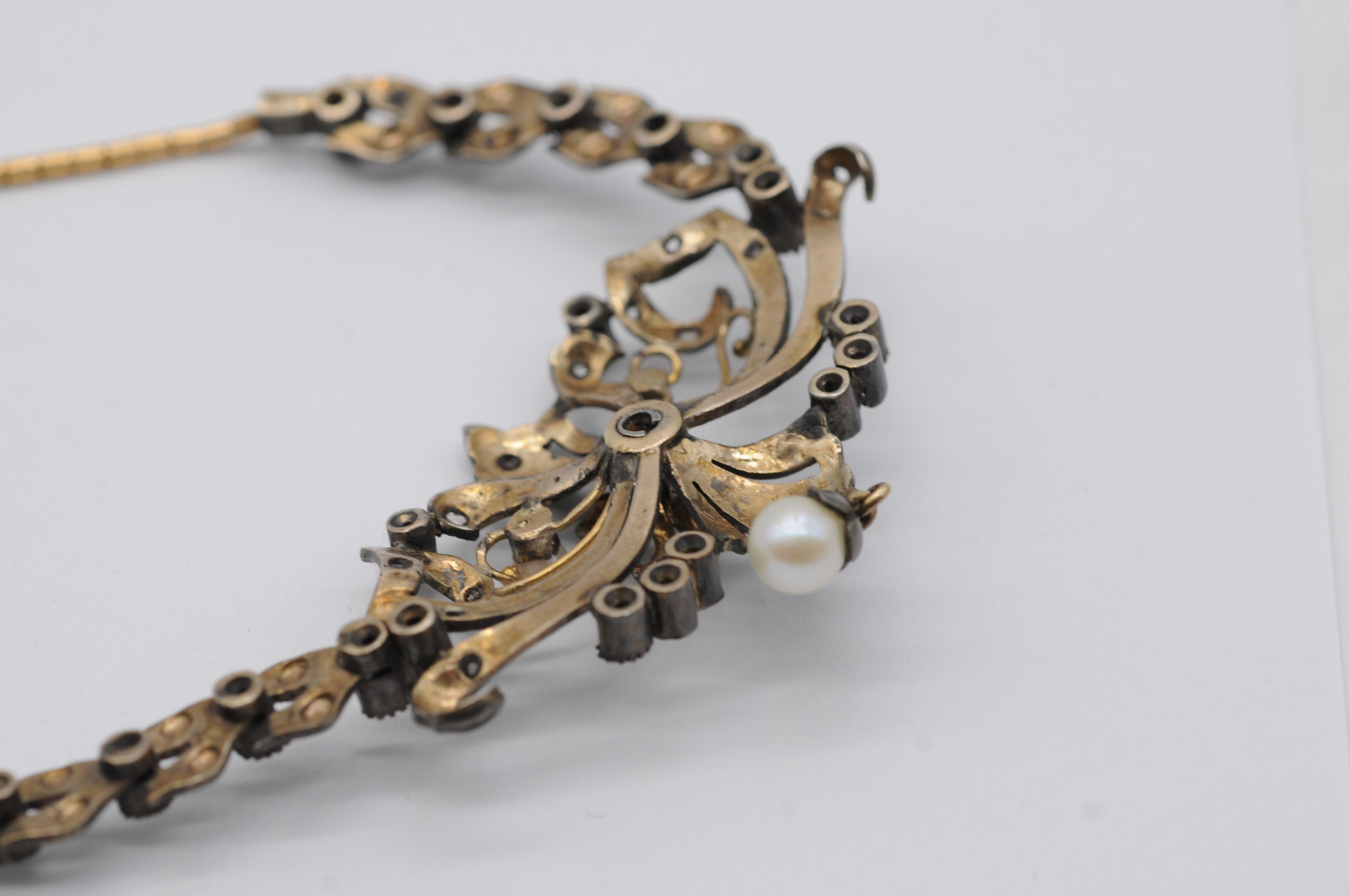 Collier Art nouveau 18 carats ancien avec perles et diamants en vente 14
