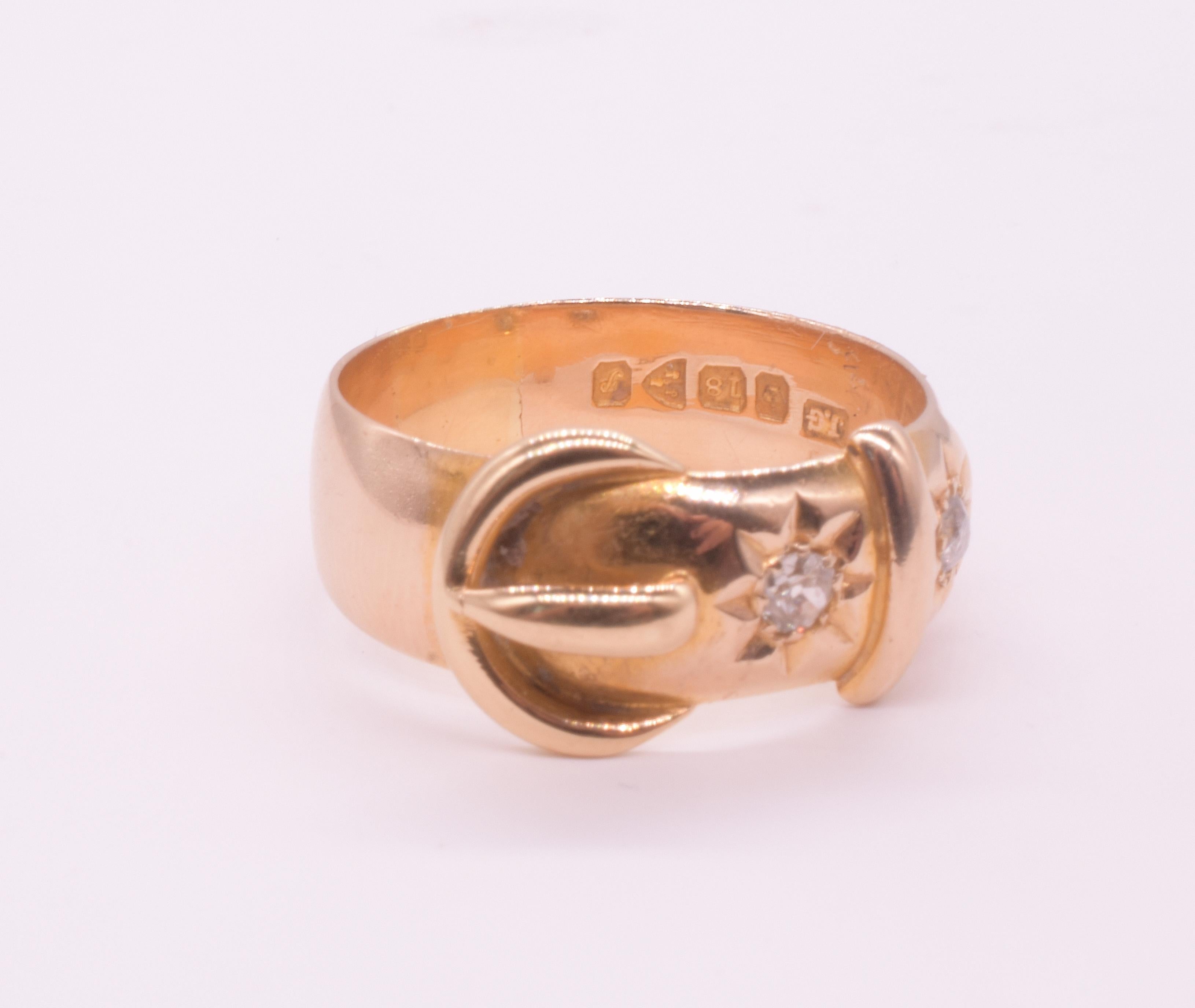Victorien tardif Bague ancienne à boucle en 18 carats poinçonnée 1915 en vente