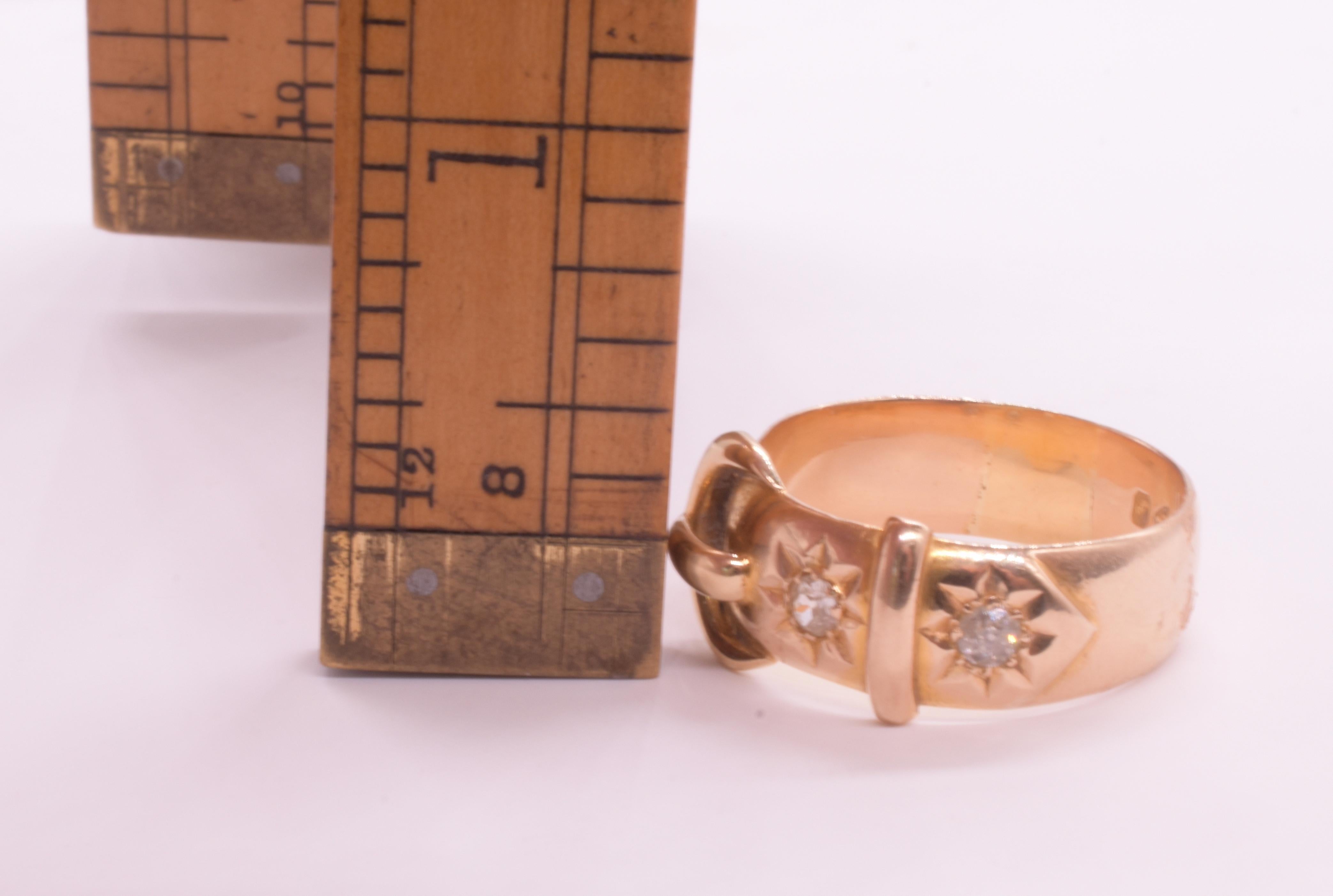 Taille vieille mine Bague ancienne à boucle en 18 carats poinçonnée 1915 en vente