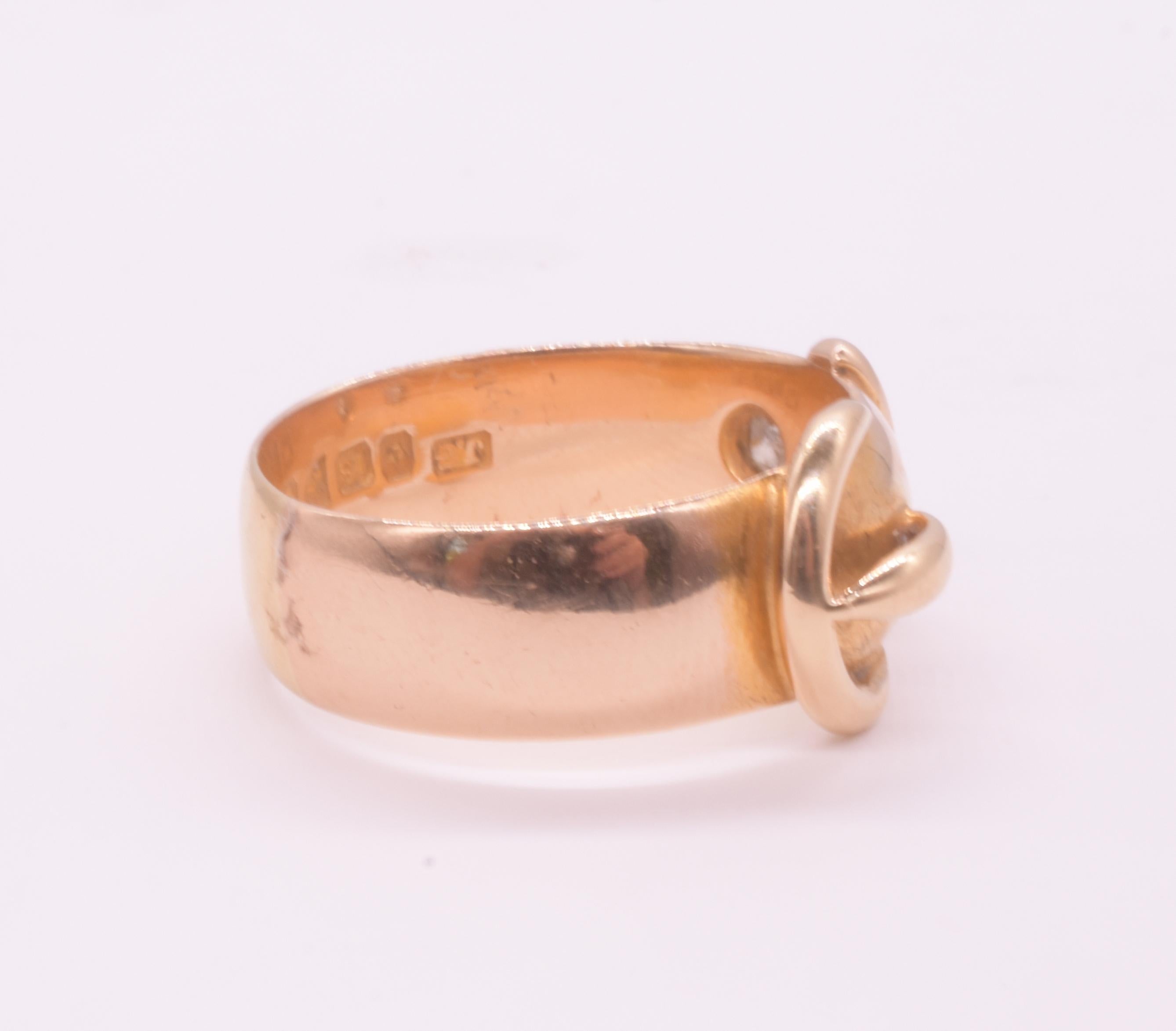 Bague ancienne à boucle en 18 carats poinçonnée 1915 Bon état - En vente à Baltimore, MD