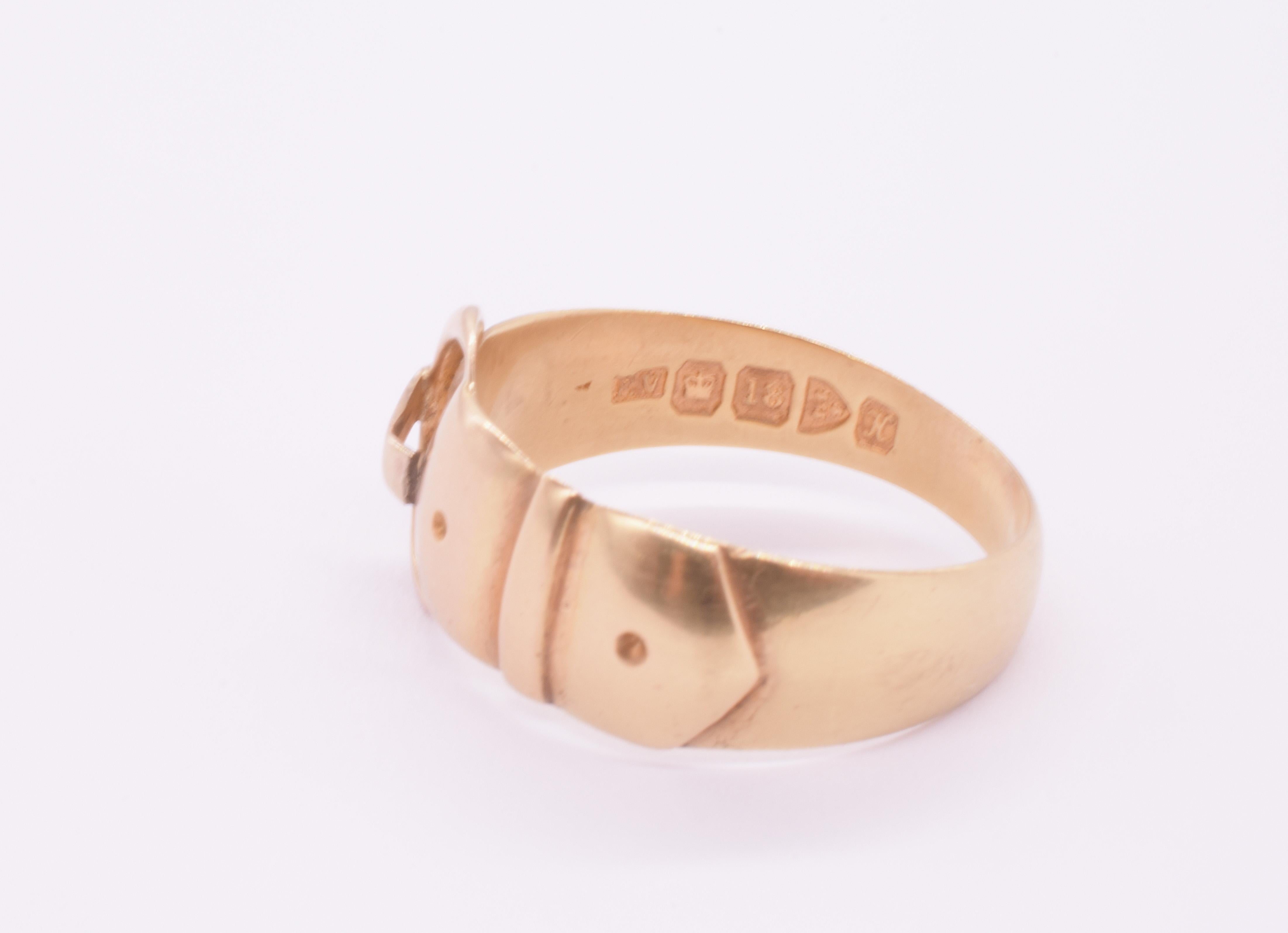 Victorien tardif Bague ancienne à boucle en 18 carats poinçonnée pour 1910 en vente