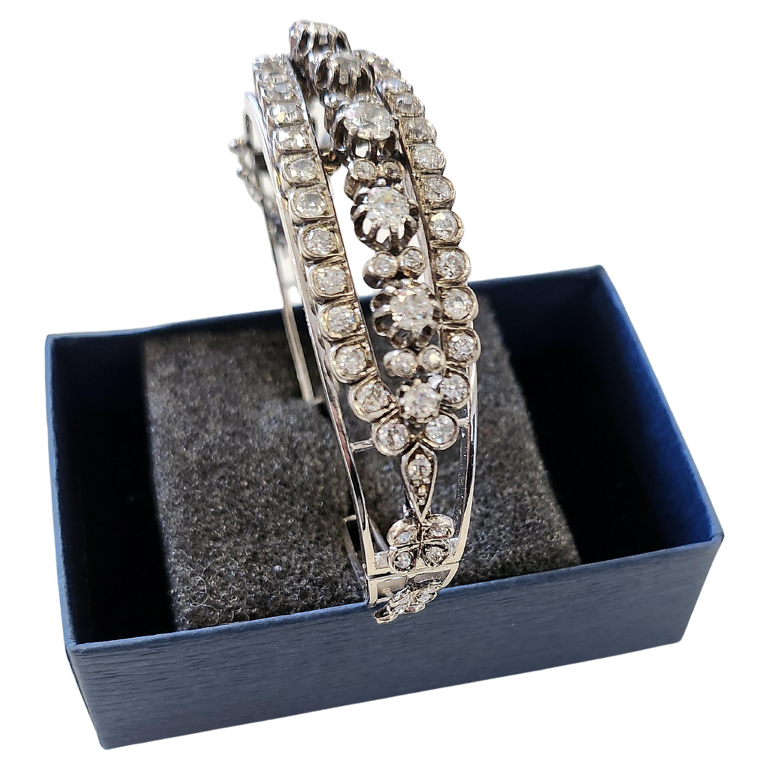 Antique French Old Mine Cut Diamond Gold Bangle Braclete In Good Condition For Sale In Cairo, EG