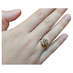 Anillo Antiguo de Oro de 18k con Diamantes de Corte Europeo Antiguo de 2,2 ct