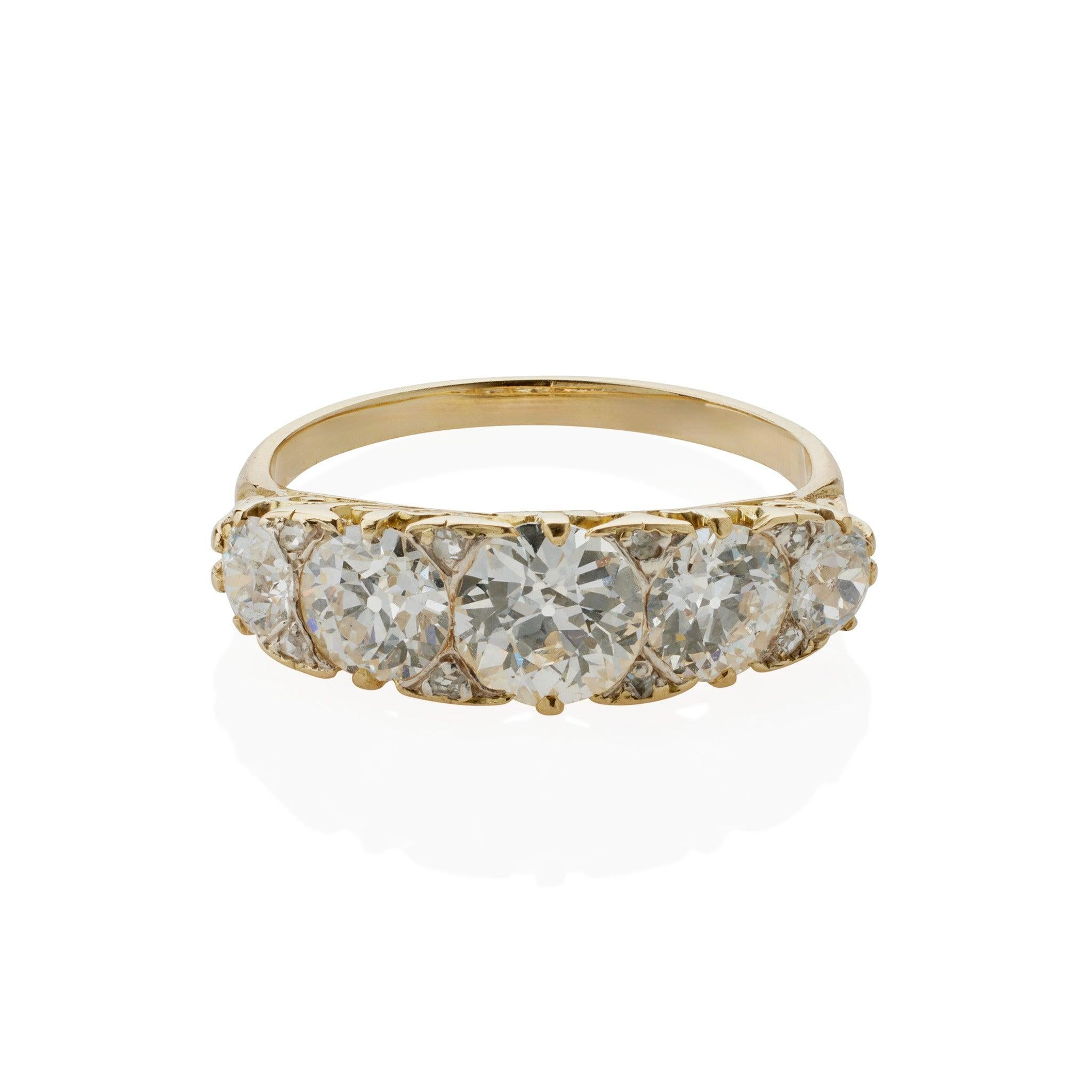Antique 18K Gold and Diamond Five Stone Ring In Excellent Condition For Sale In New York, NY
