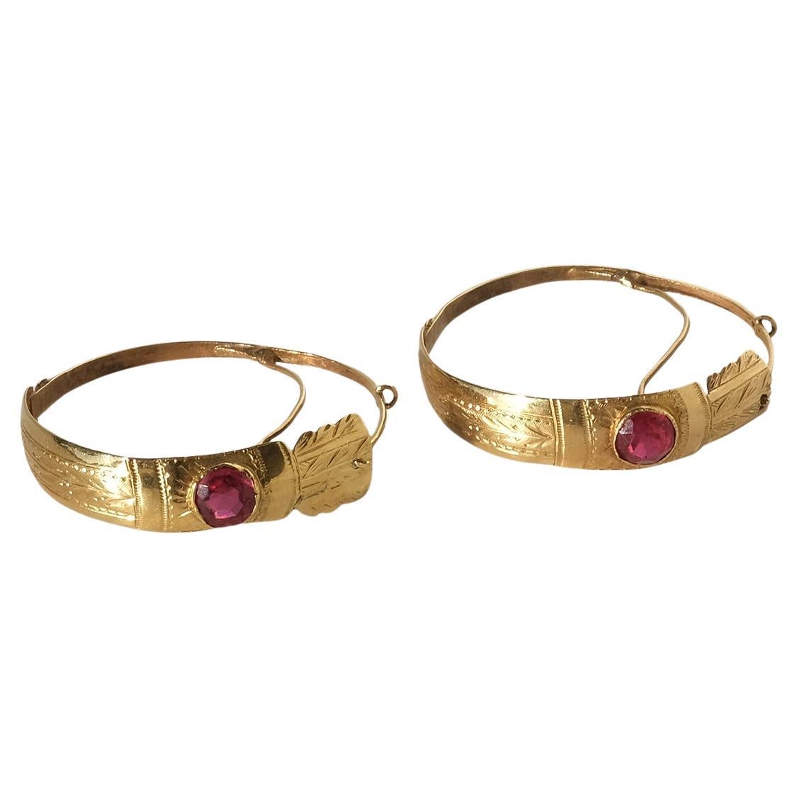 Orecchini antichi in oro 18 carati e pasta creola realizzati nel 1849 in vendita