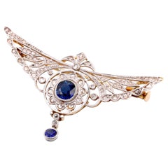 Antique 18K Gold and Platinum 0.7ct Sapphire and Diamond Openwork Winged Brooch