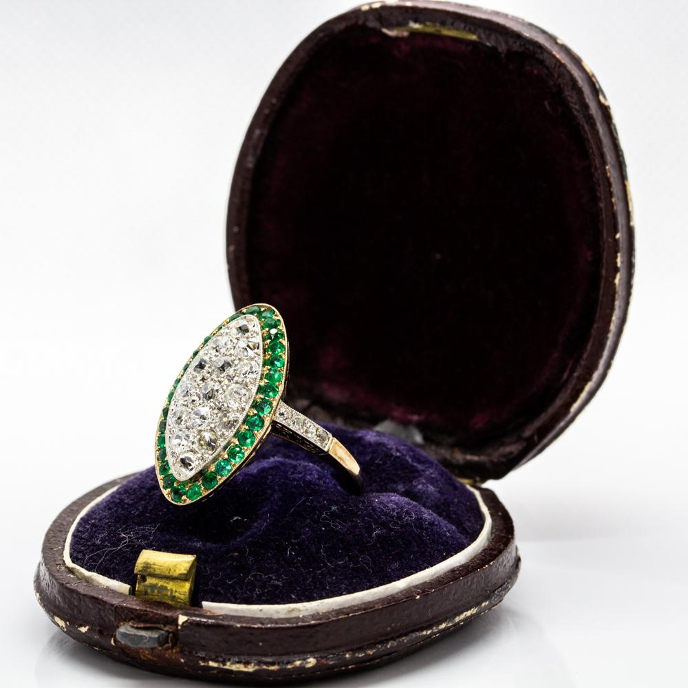18 Karat Gold and Platinum Diamonds and Emeralds Ring For Sale 1