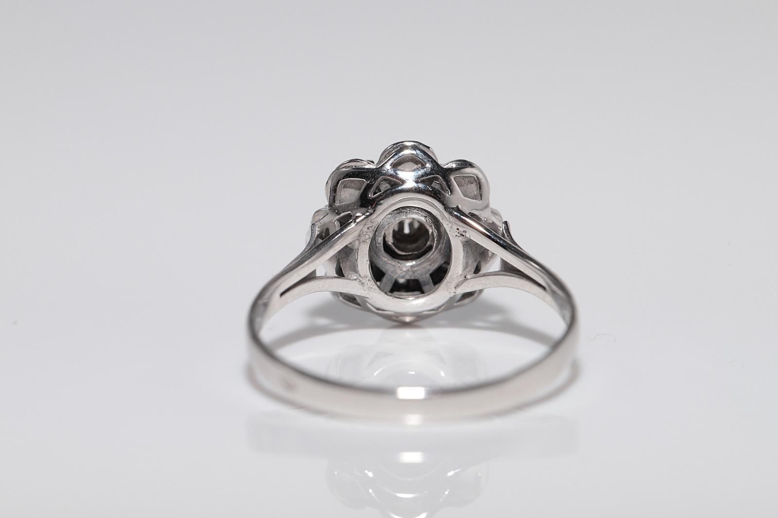 Antique 18k Gold Art Deco 18k Gold Natural Diamond Decorated Round Design Ring For Sale 6