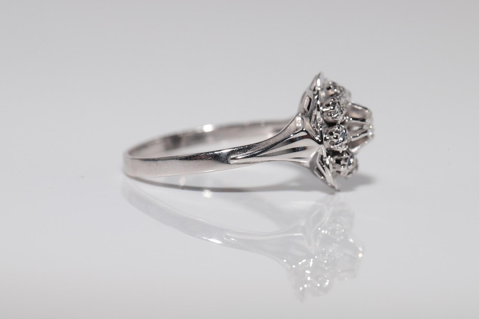 Bague ancienne en or 18k Art Deco Or 18k Diamant Naturel Décoré Design/One en vente 3