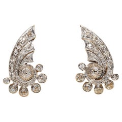 Antique 18k Gold Art Nouveau Circa  1910s Natural Diamond Decorated Earring 