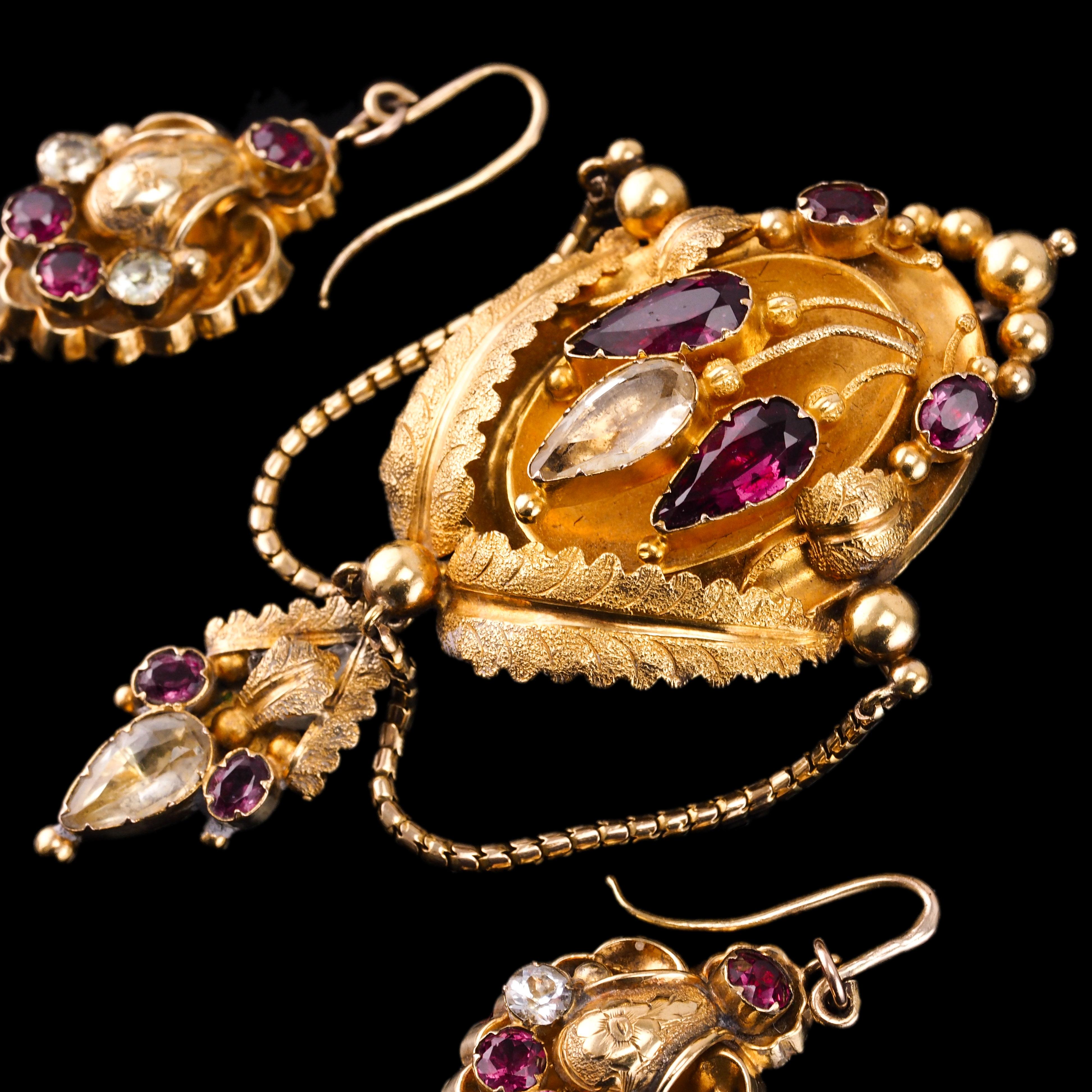 Antique 18K Gold Brooch Pendant & Earrings Garnet & Chrysoberyl - c.1870 For Sale 10