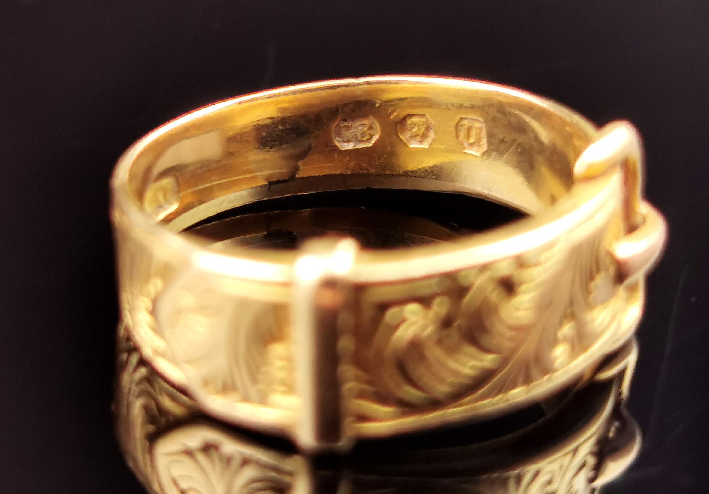 Antique 18k Gold Buckle Ring, Engraved Band 2