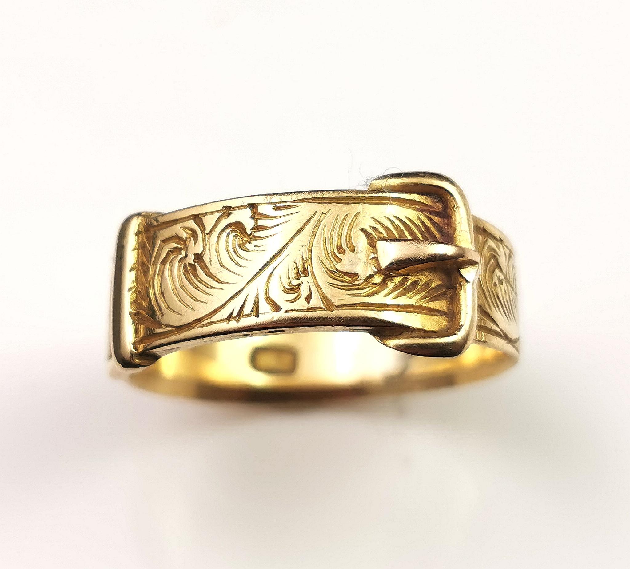 Antique 18k Gold Buckle Ring, Engraved Band 3