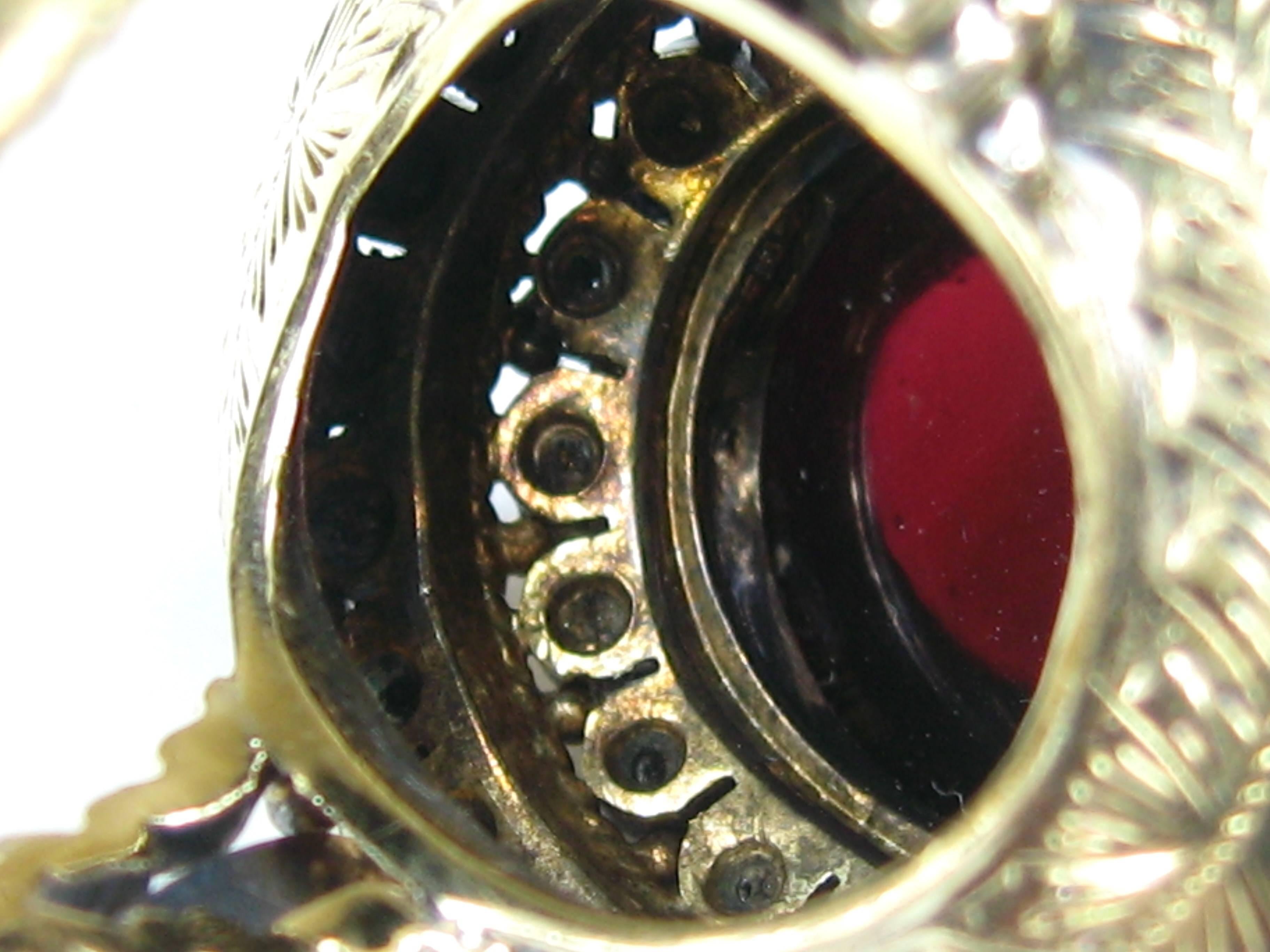 18K Gold Garnet Ring w/ Mine Cut Diamonds  For Sale 4