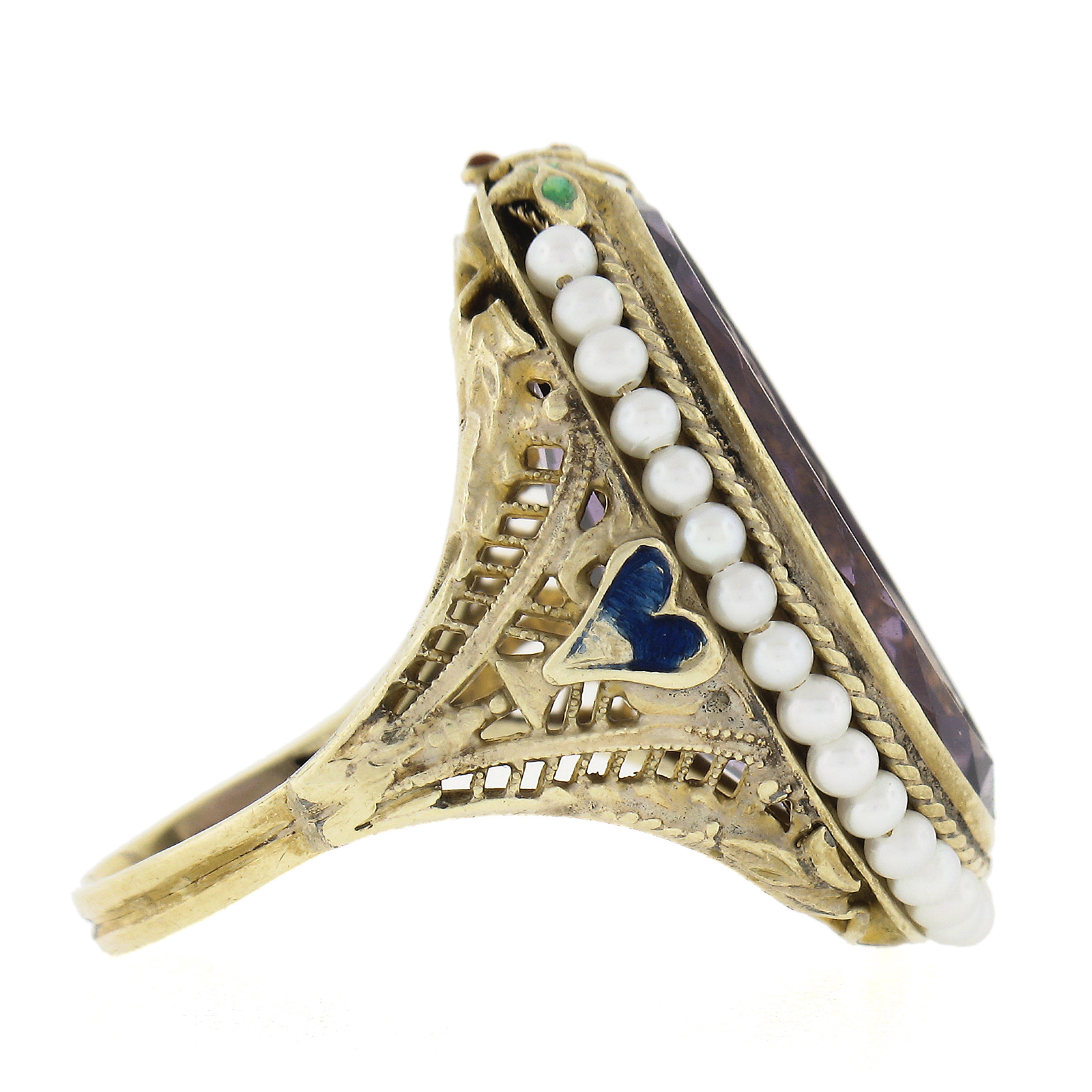 De las mujeres Anillo antiguo de oro de 18 quilates tallado con amatista oval solitaria y halo de perlas esmaltadas en venta