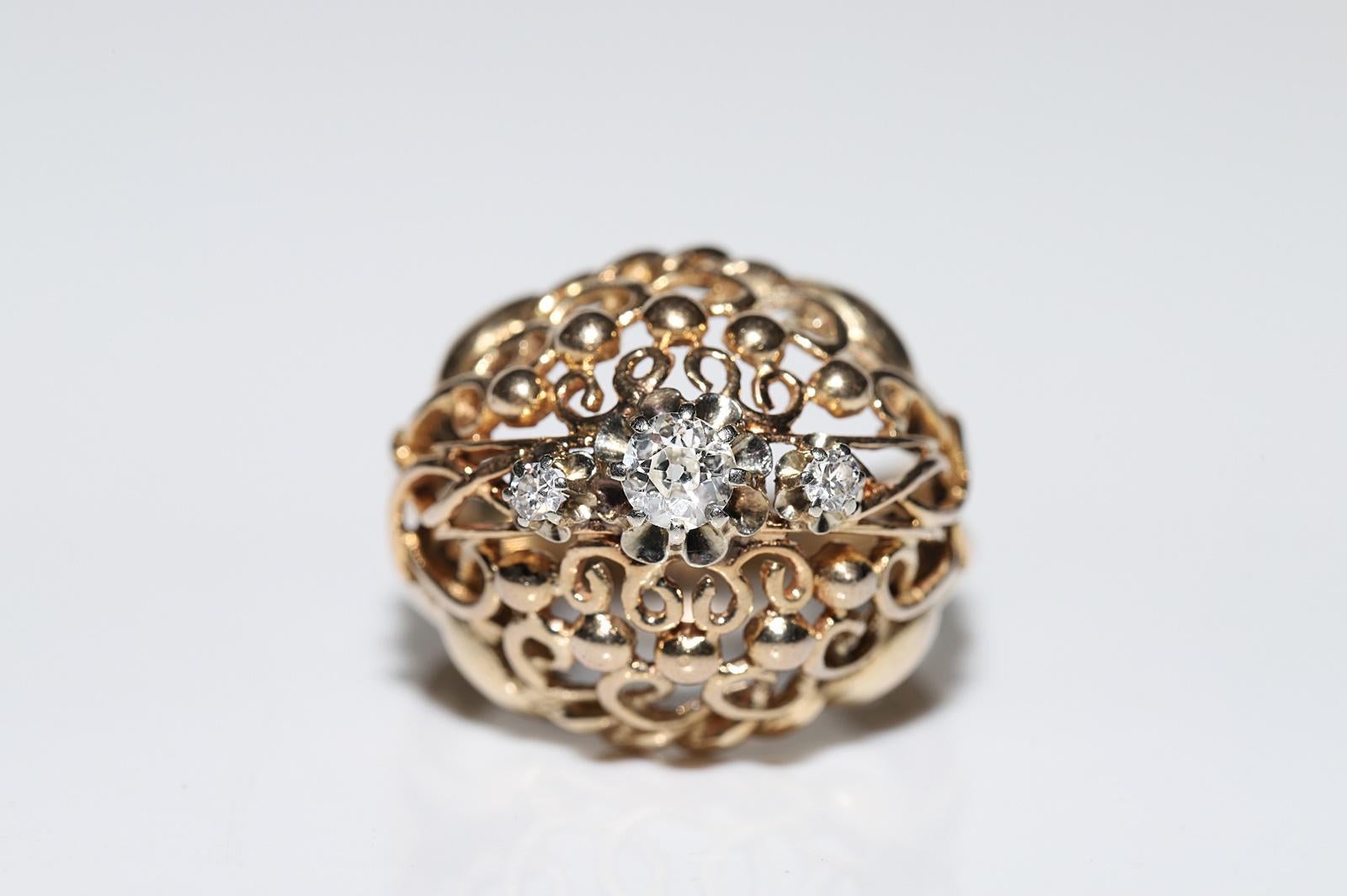 Brilliant Cut Antique 18k Gold Circa 1900s Natural Diamond Decorated Pretty Ring  For Sale