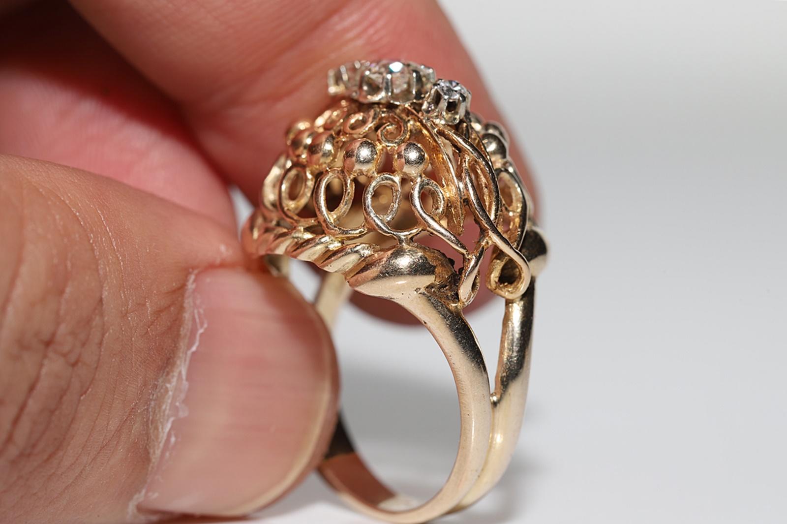 Antique 18k Gold Circa 1900s Natural Diamond Decorated Pretty Ring For Sale 1