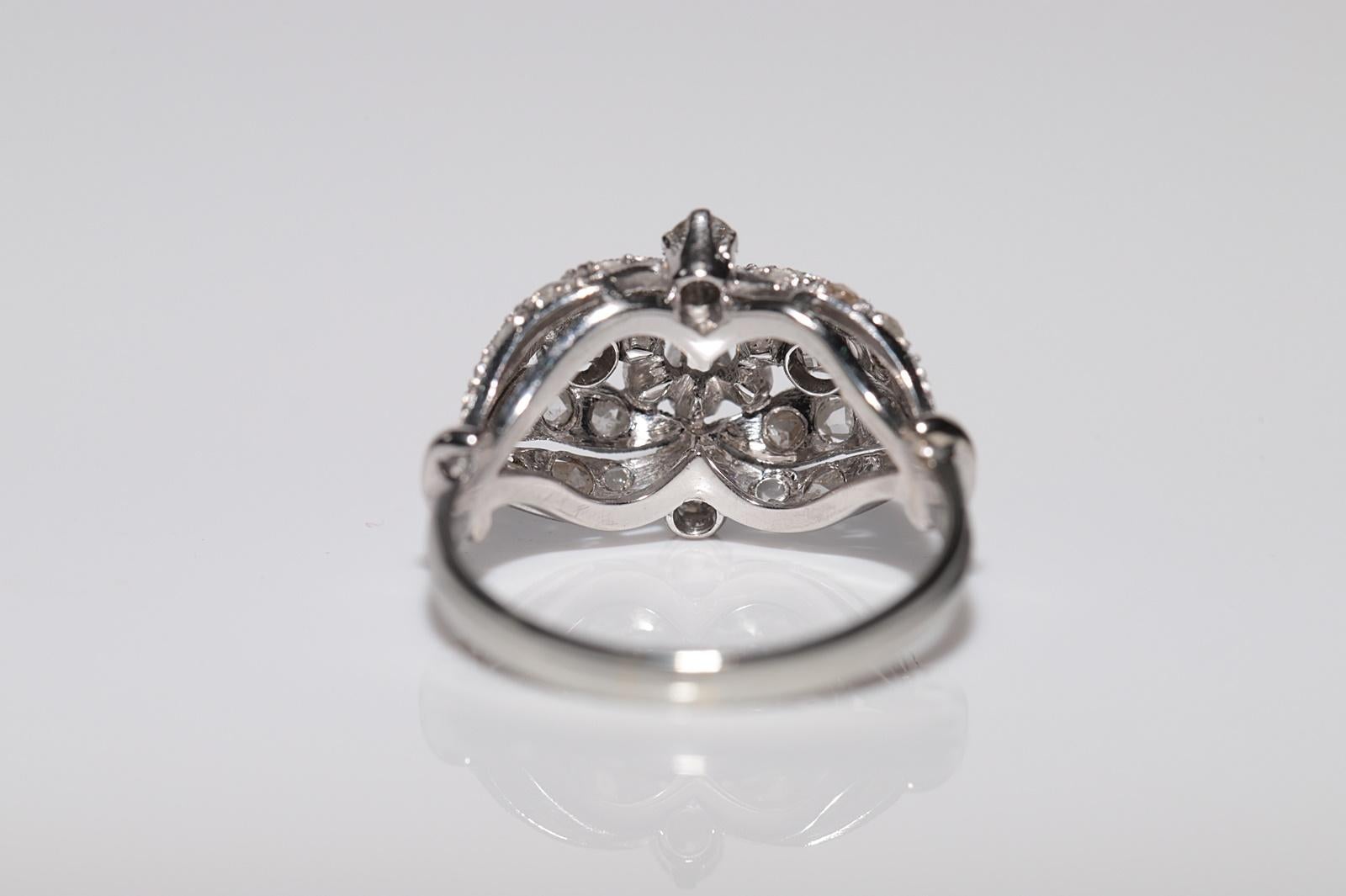 Antique 18k Gold Circa 1920s Art Deco Handcrafted Natural Diamond Decorated Ring For Sale 3