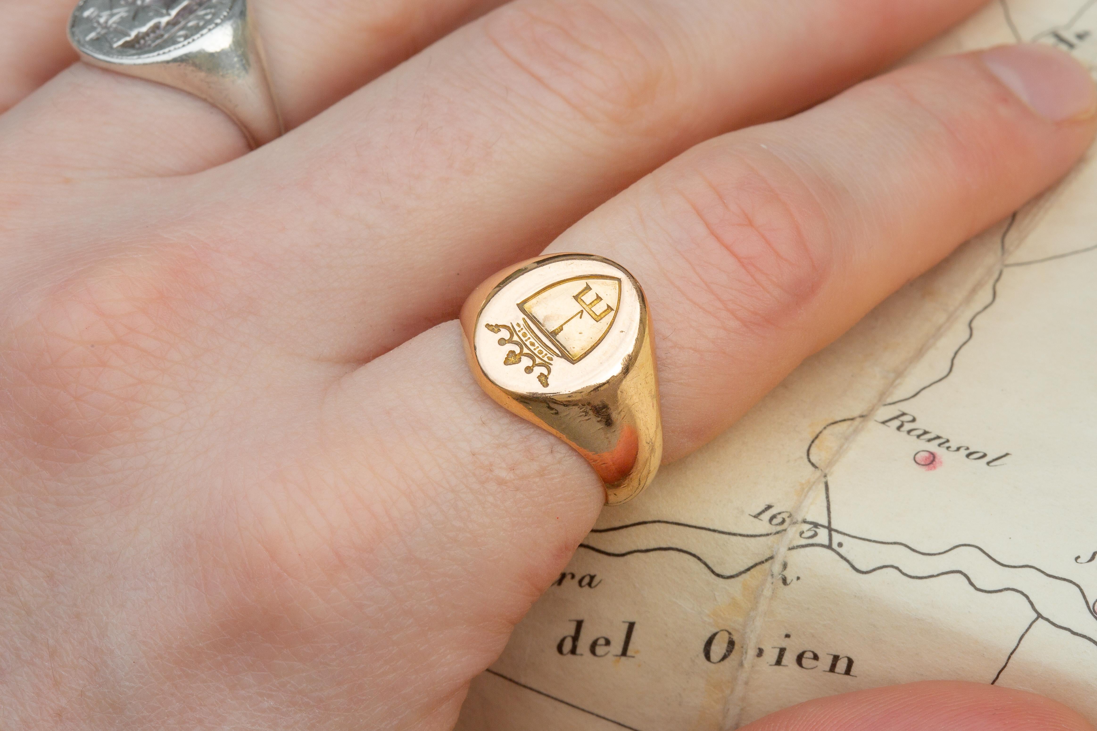 Bague chevalière ancienne en or 18k avec armoiries, polonaise, Europe de l'Est 3