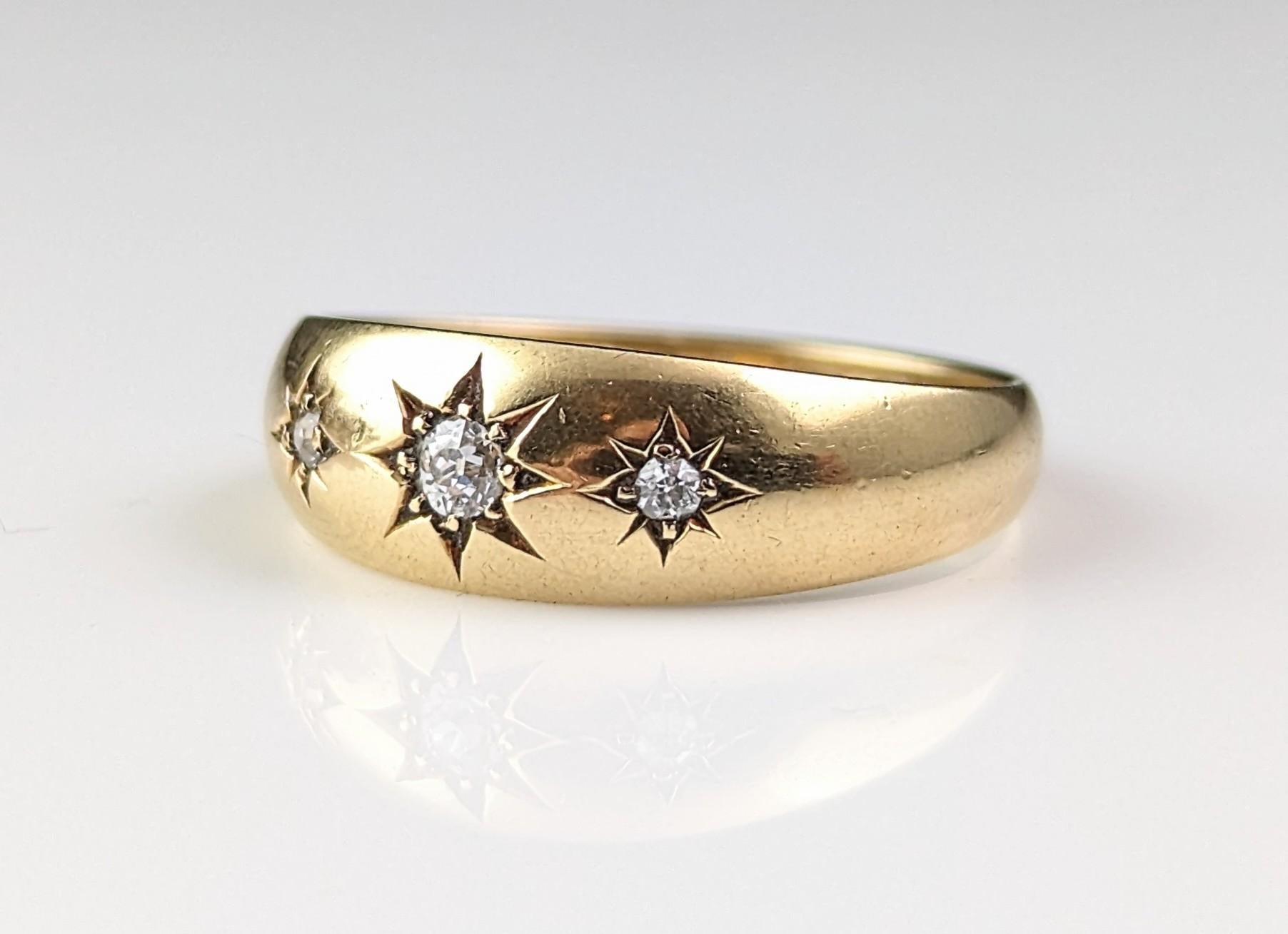 Antique 18k gold Diamond star set ring, celestial, Victorian  5