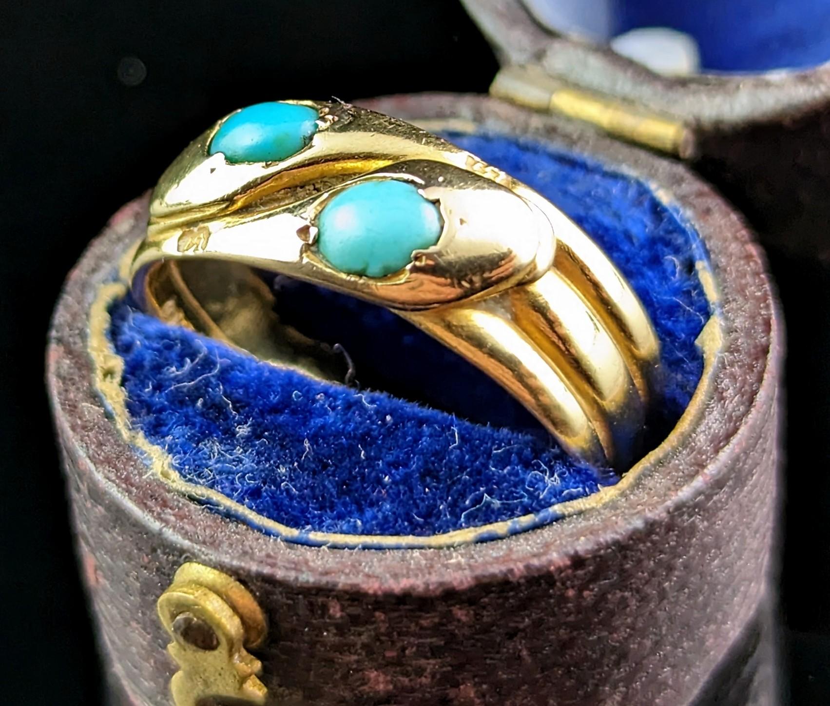 Antique 18k Gold Double Snake Ring, Turquoise, Victorian In Good Condition For Sale In NEWARK, GB